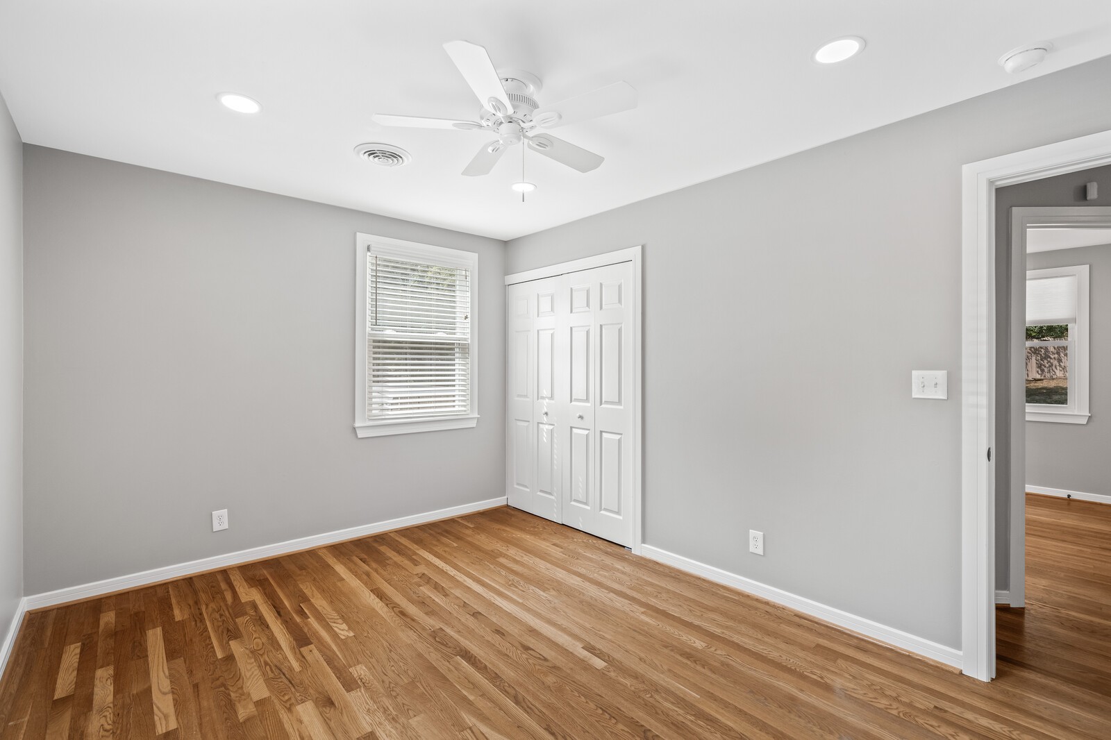 322 Lynn Dr
