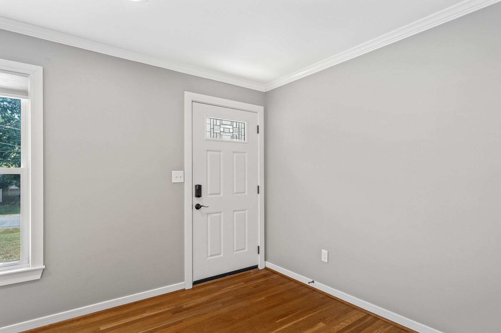 322 Lynn Dr