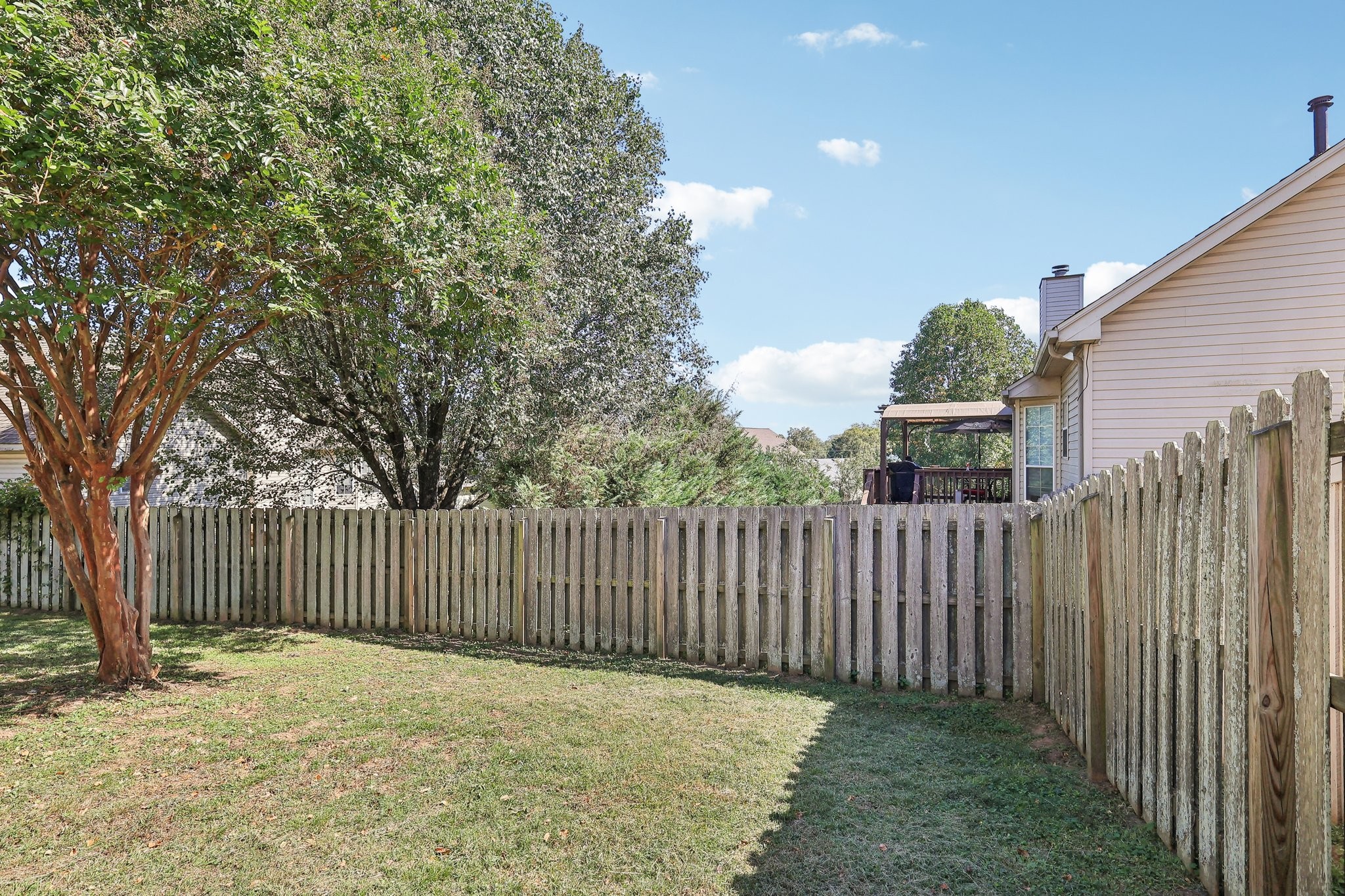 1205 Crestfield Dr