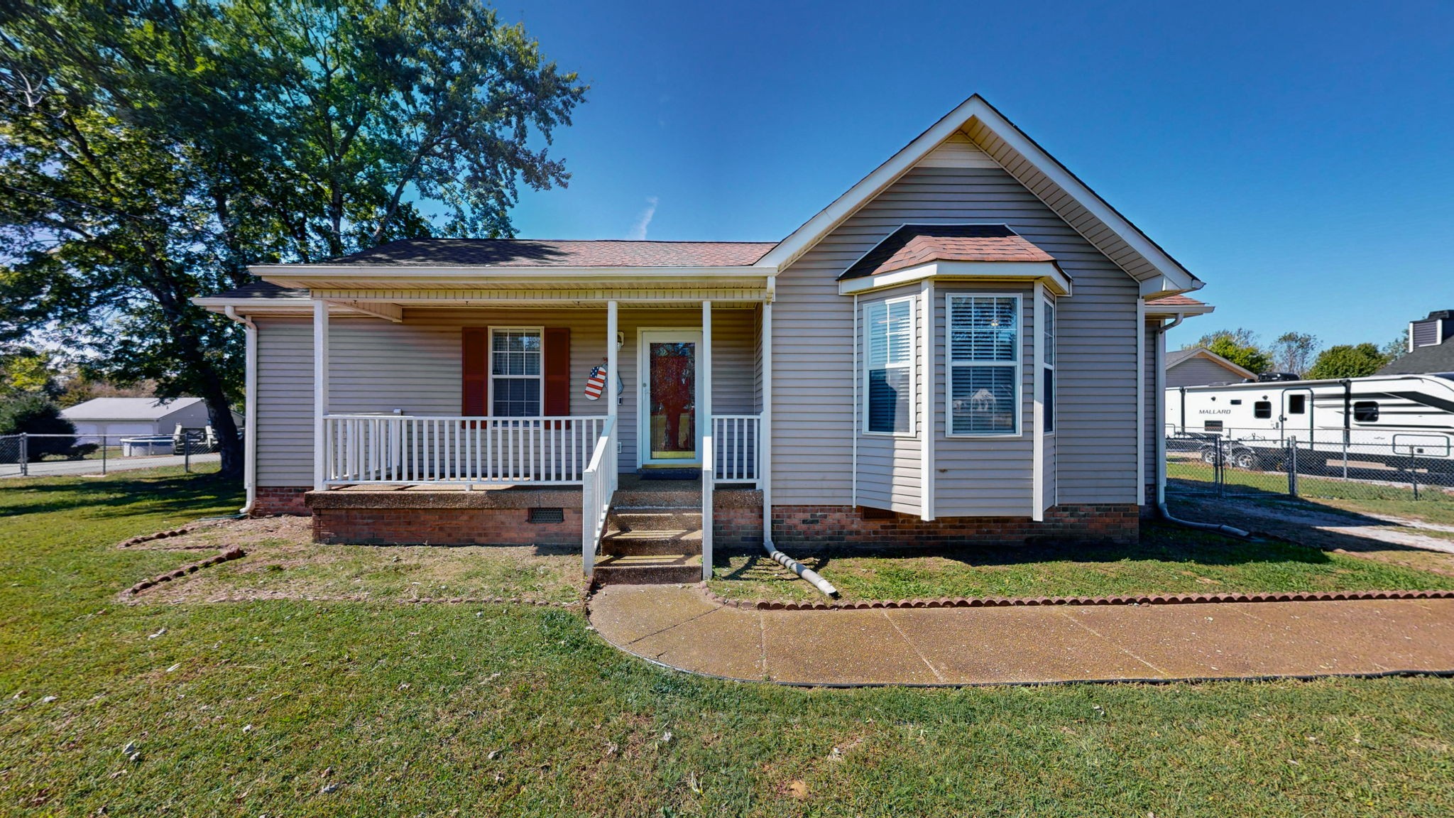 3929 Hearthstone Dr