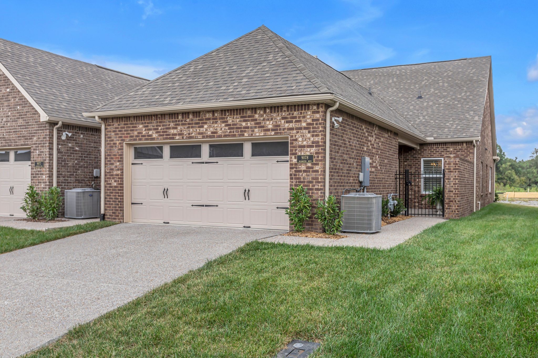 9078 Headwaters Dr