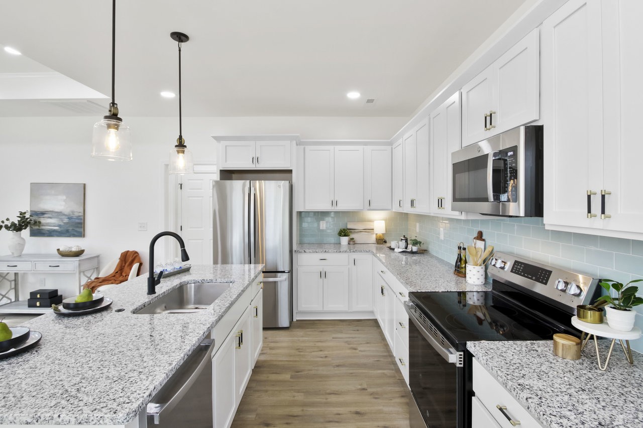 320 W 14th St