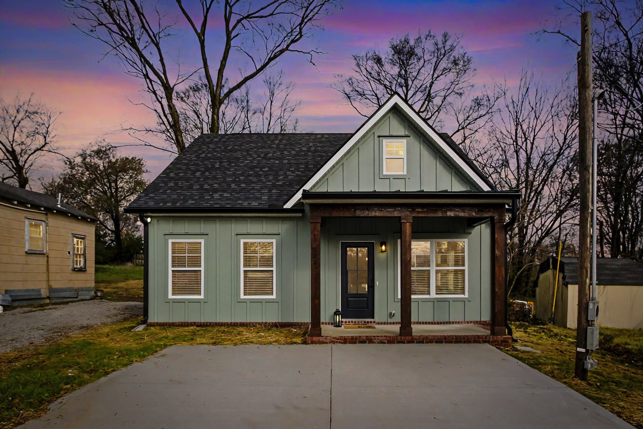 320 W 14th St