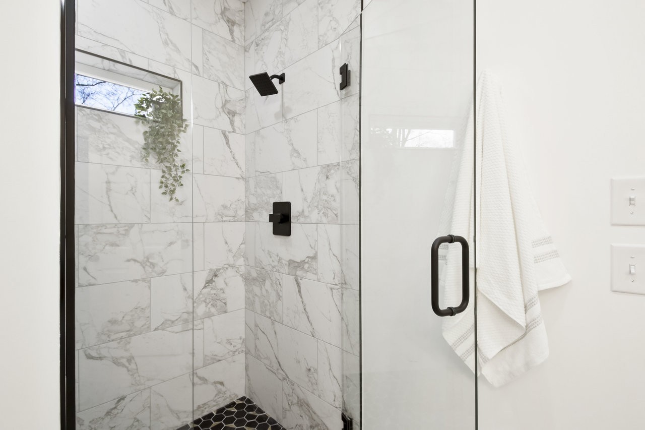 320 W 14th St