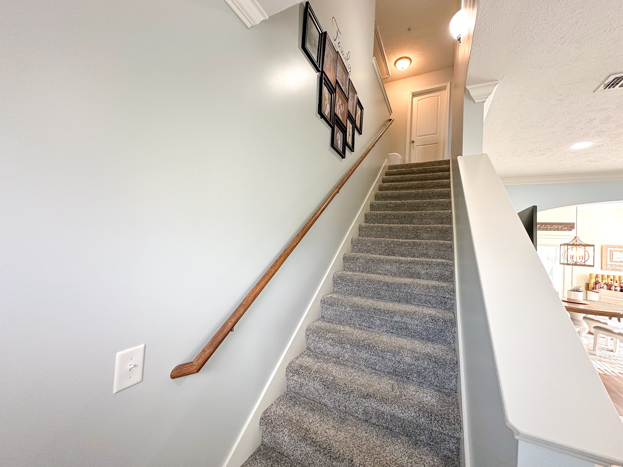 608 Creekbend Ln