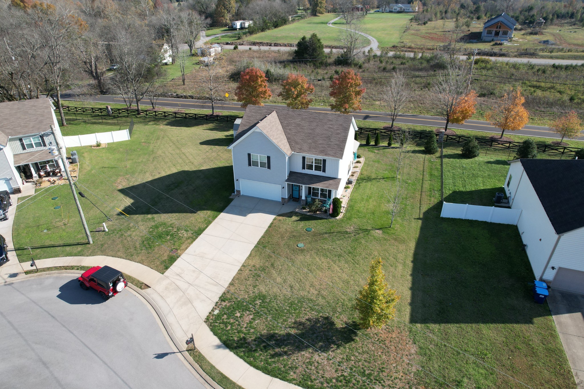 608 Creekbend Ln