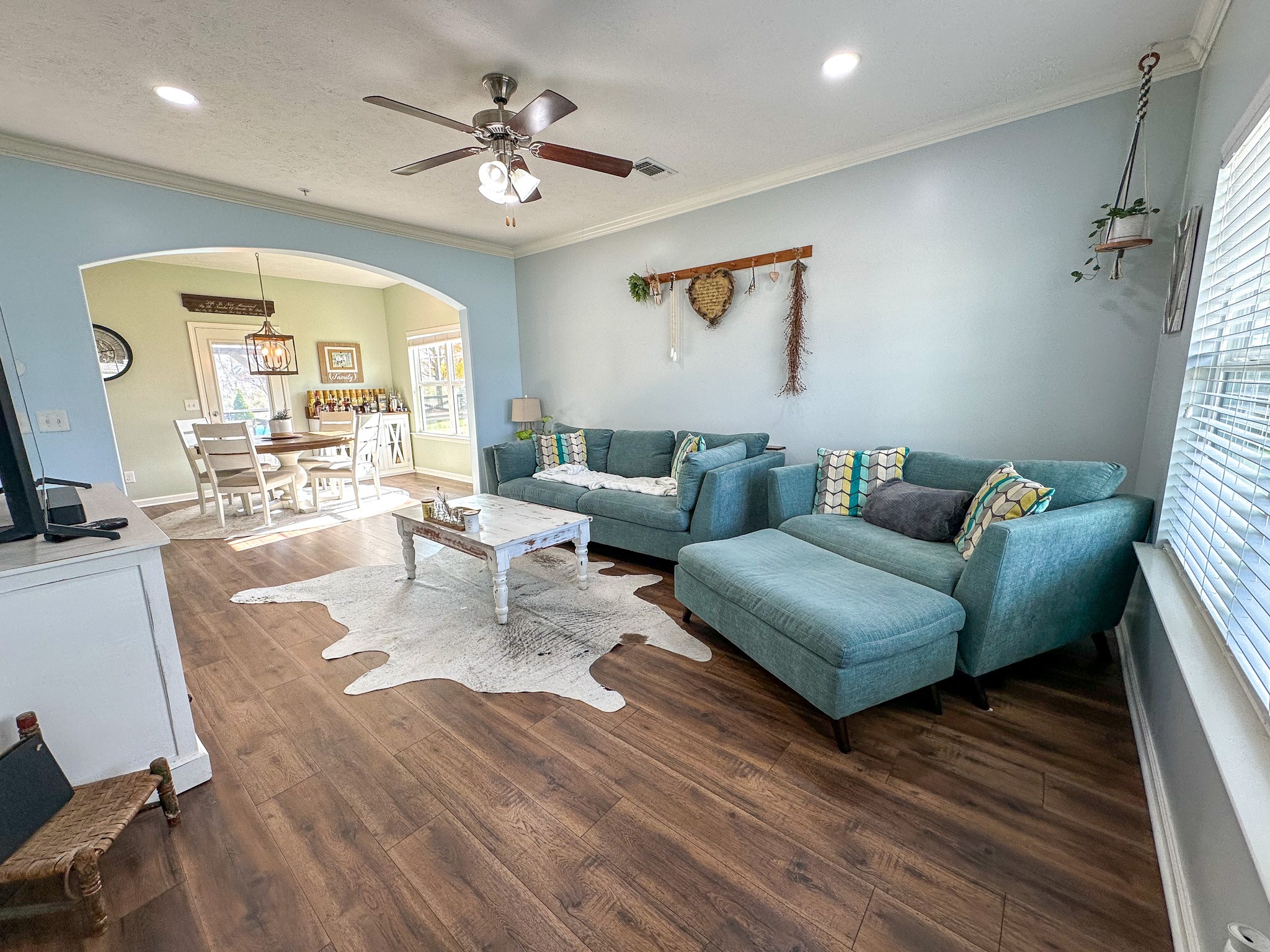 608 Creekbend Ln