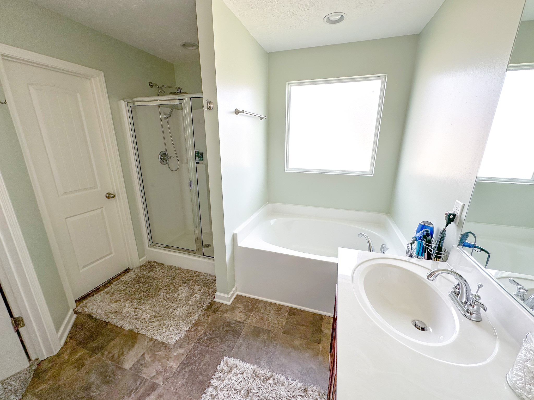 608 Creekbend Ln