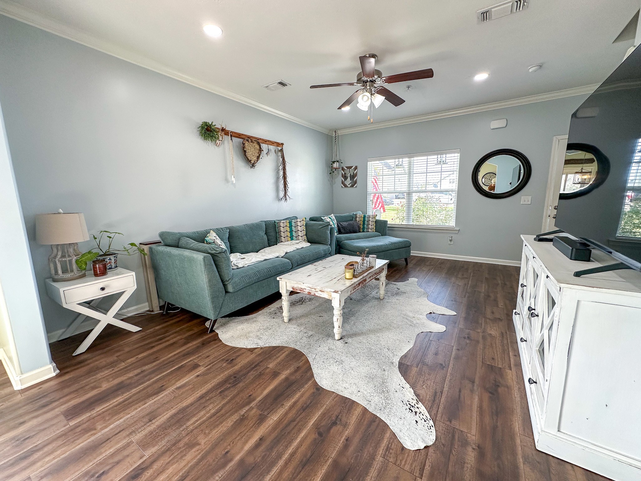 608 Creekbend Ln