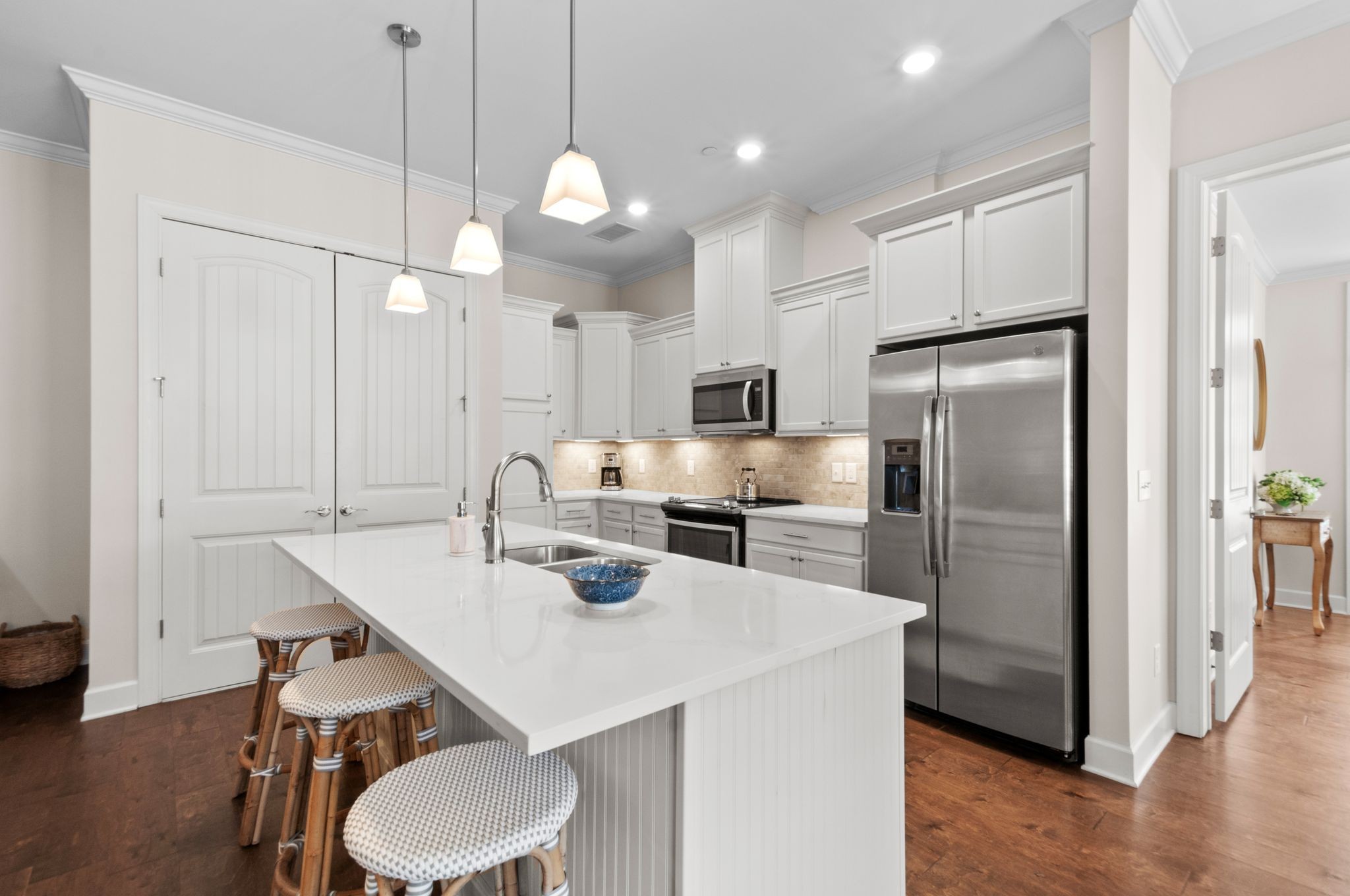 201 Swain Cir Unit: 103