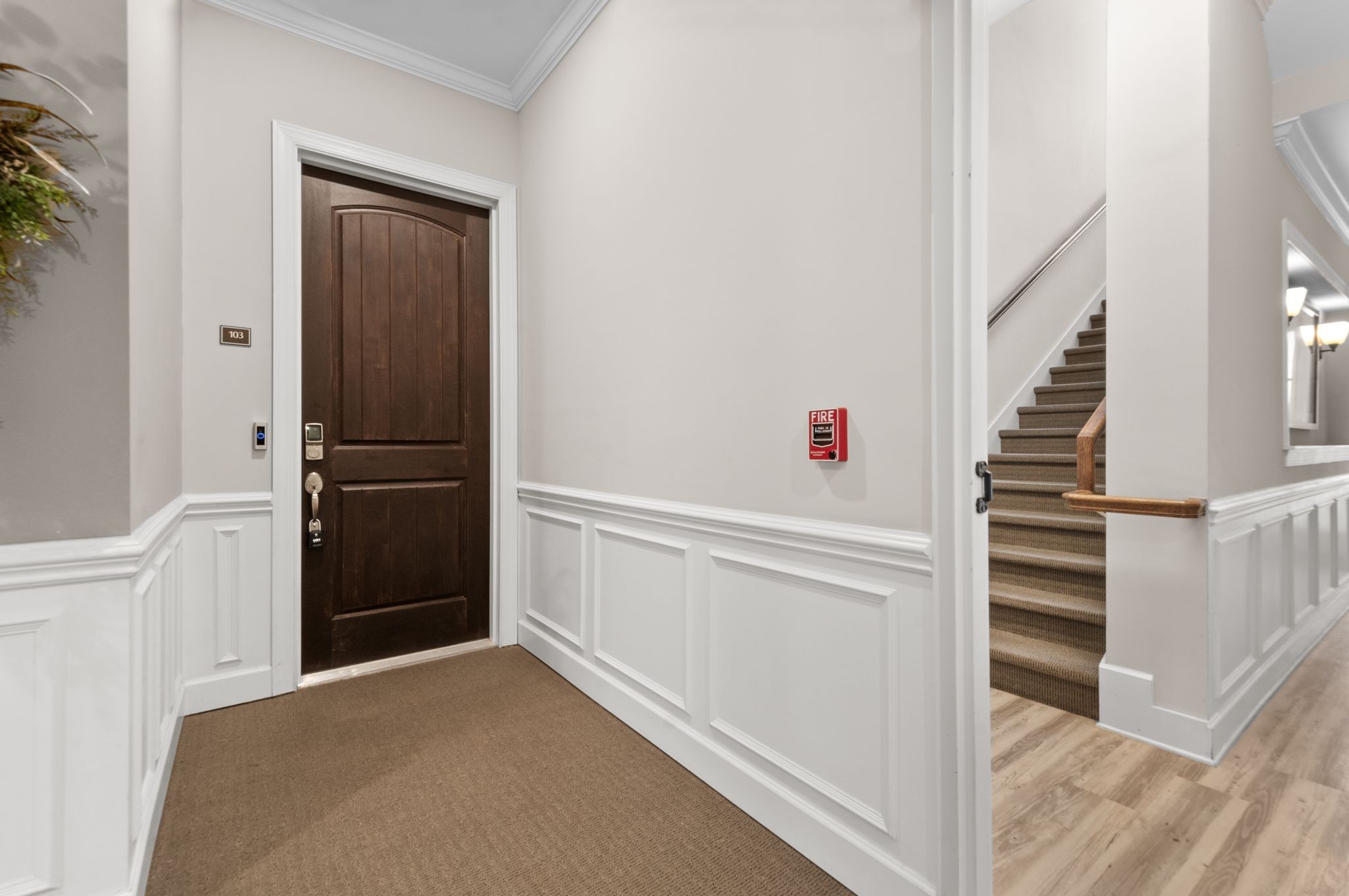 201 Swain Cir Unit: 103