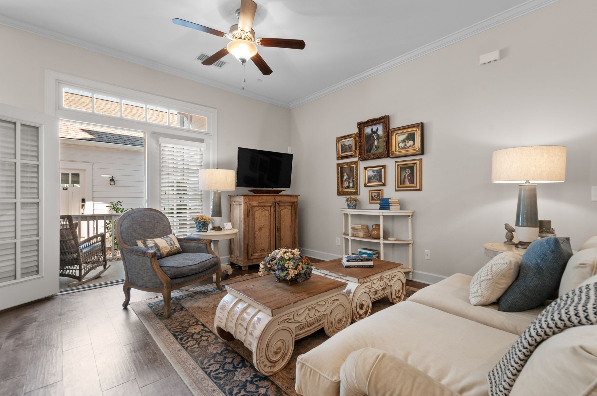 201 Swain Cir Unit: 103