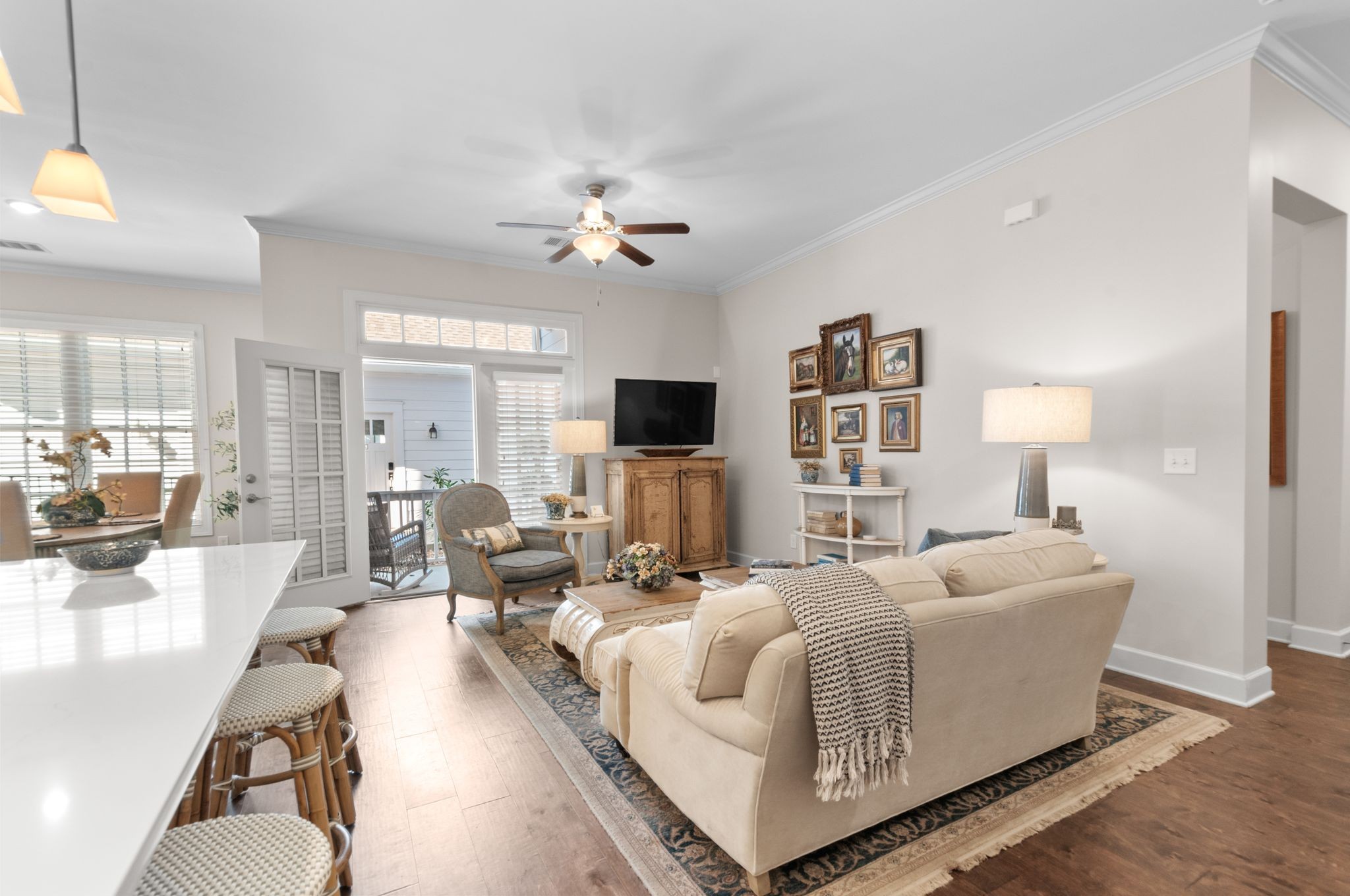 201 Swain Cir Unit: 103