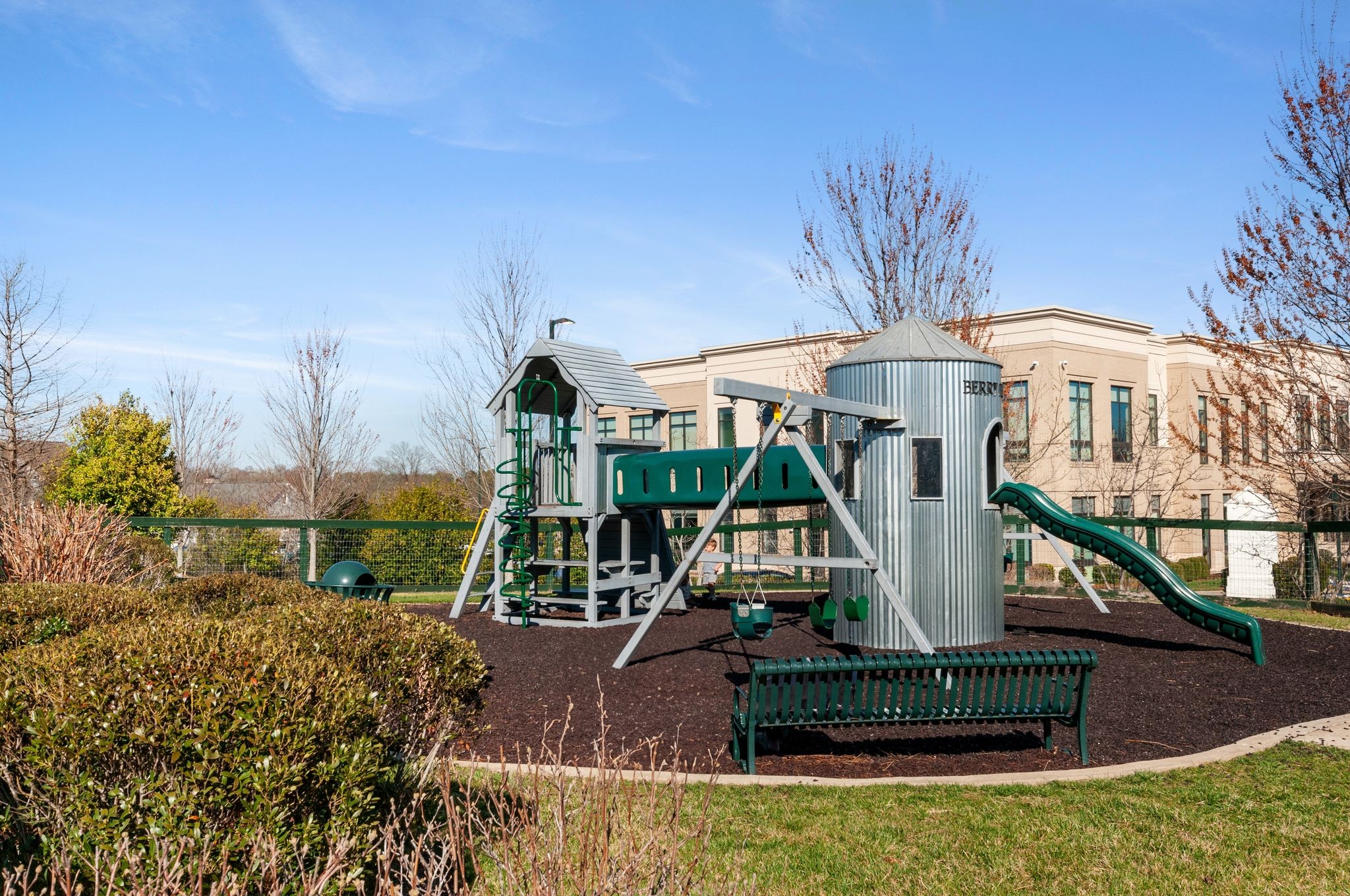 201 Swain Cir Unit: 103