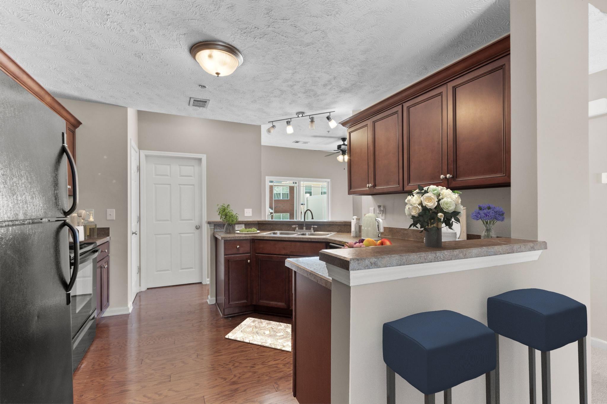 1027 Somerset Springs Dr