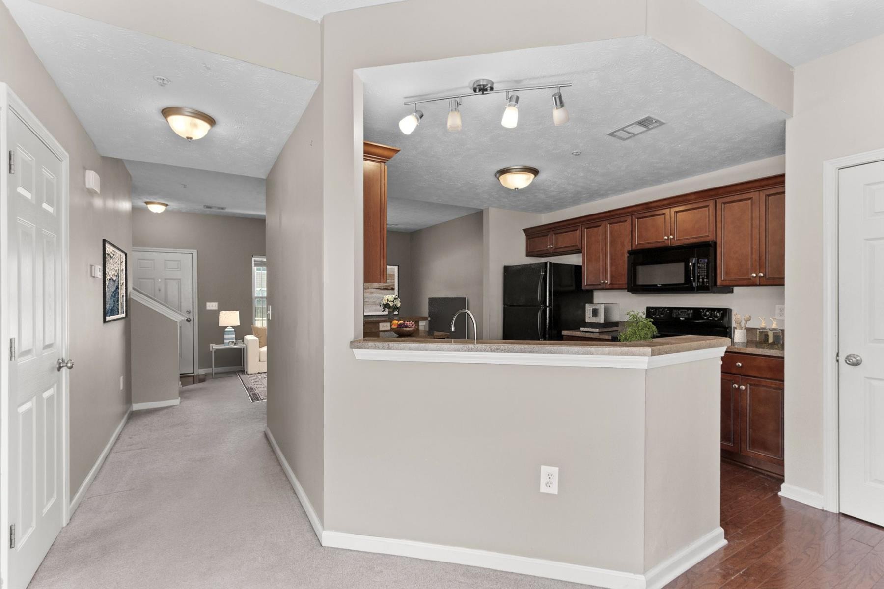 1027 Somerset Springs Dr