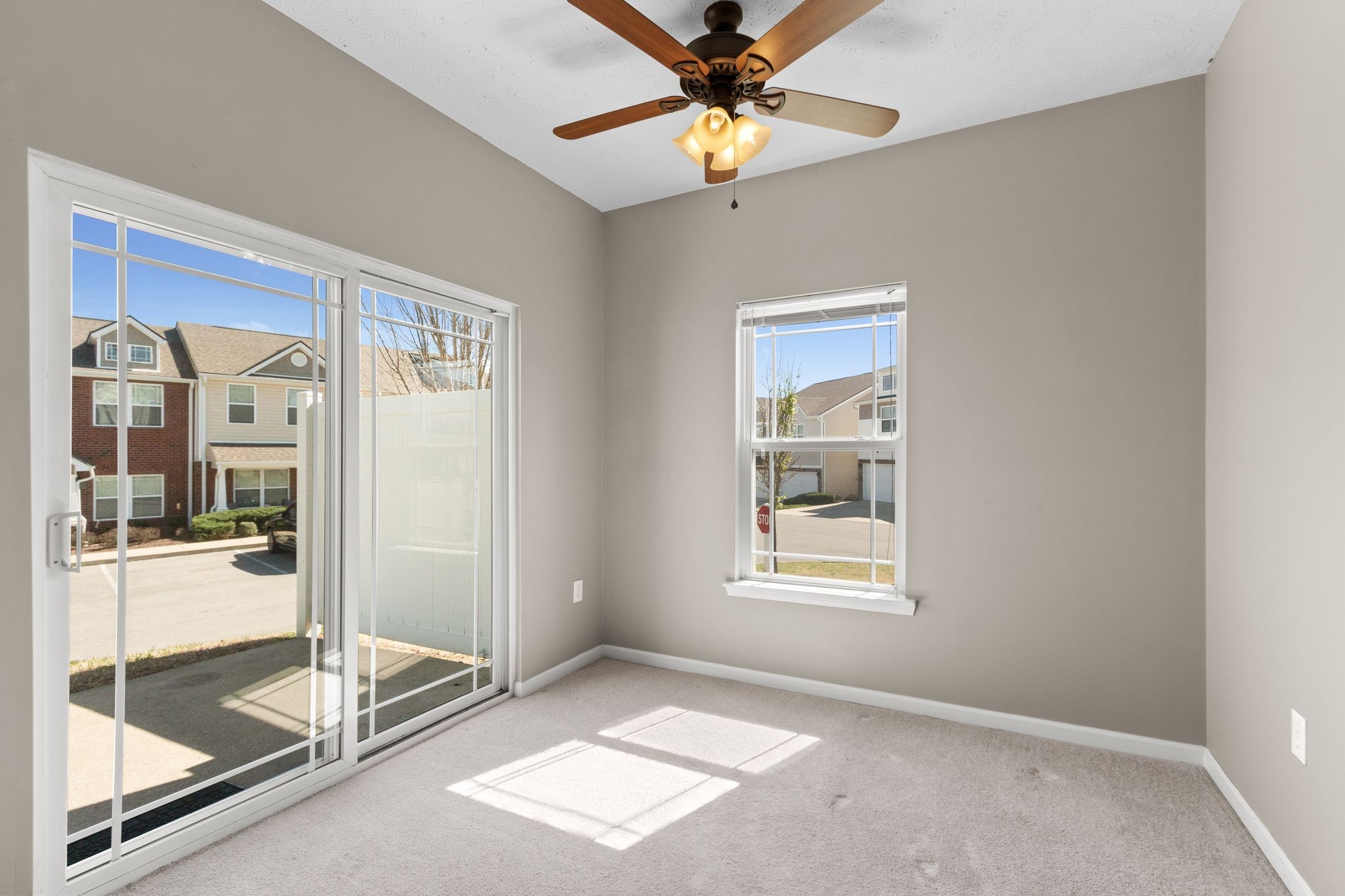 1027 Somerset Springs Dr