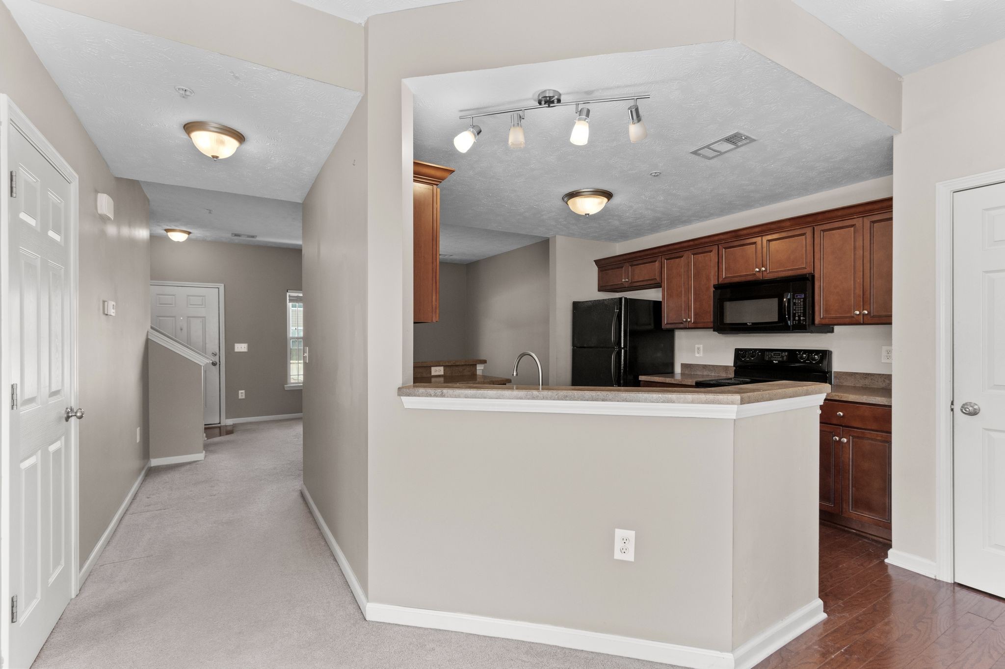 1027 Somerset Springs Dr