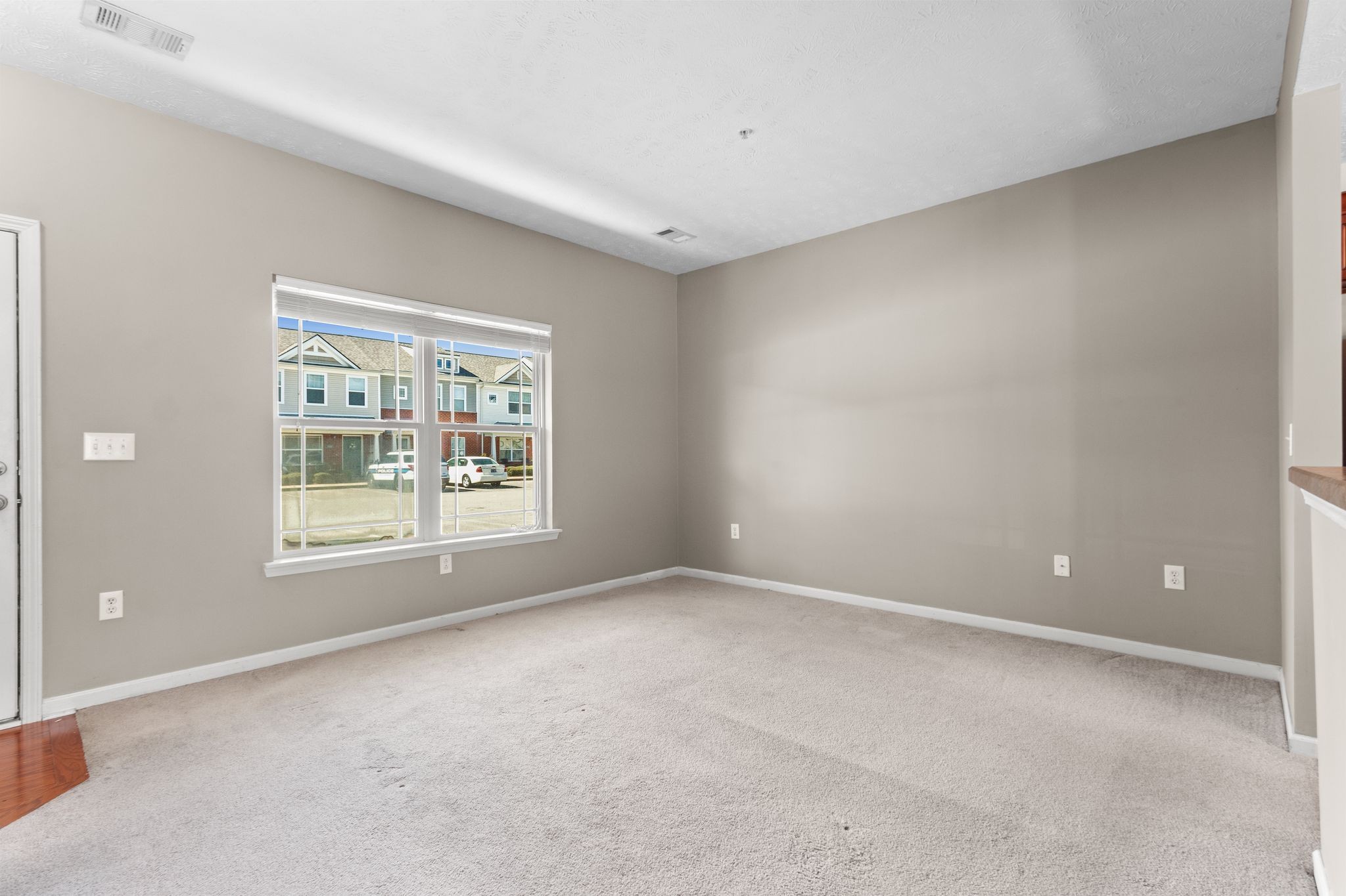 1027 Somerset Springs Dr