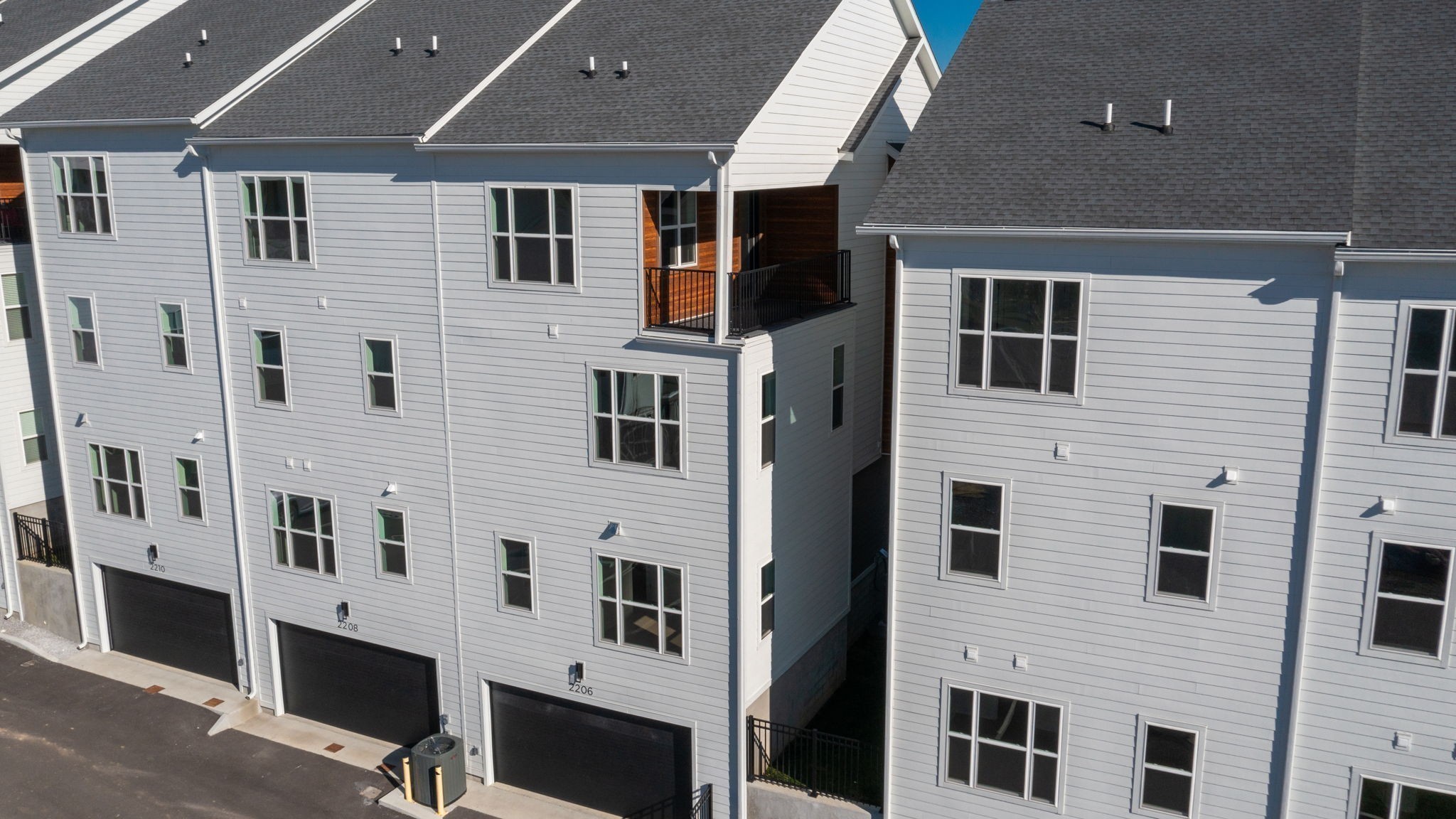 2206 Old Matthews Rd