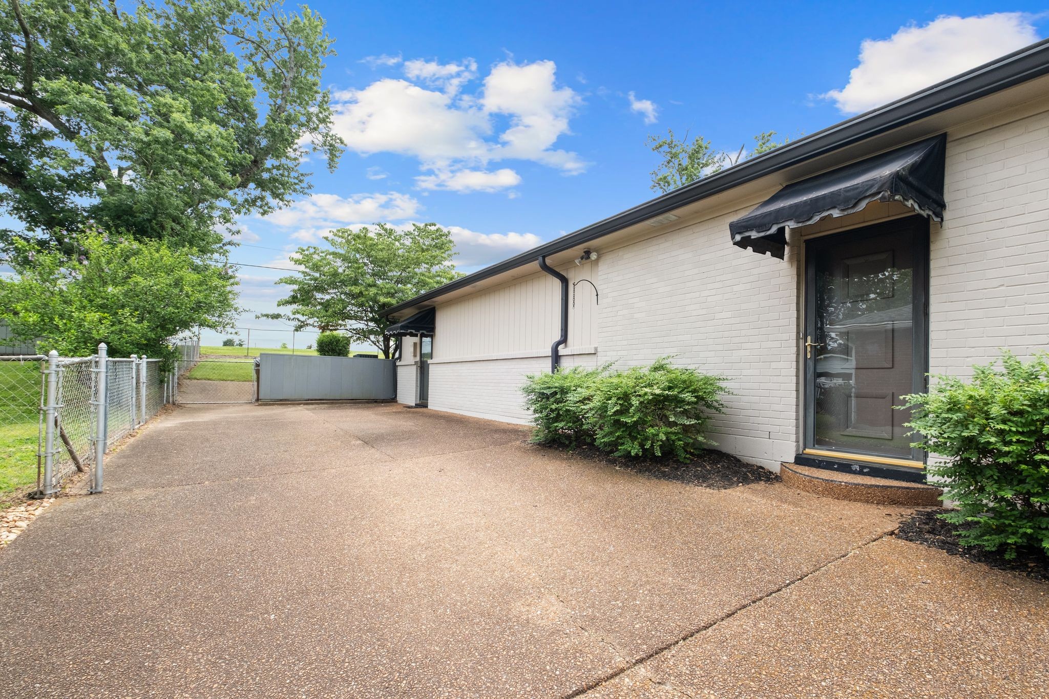 2451 Cabin Hill Rd