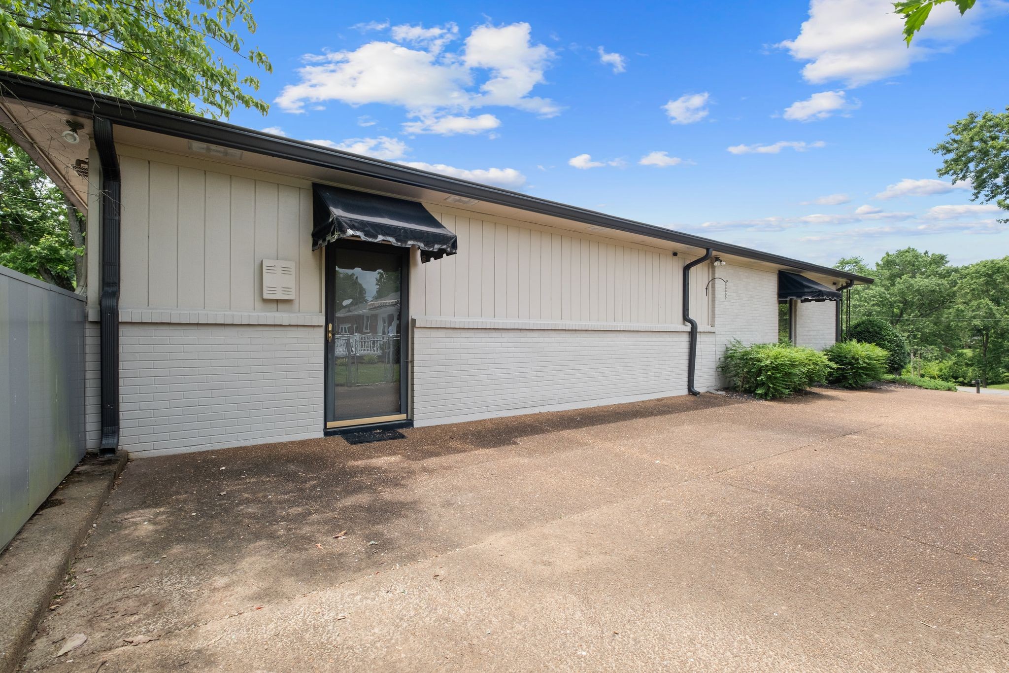 2451 Cabin Hill Rd