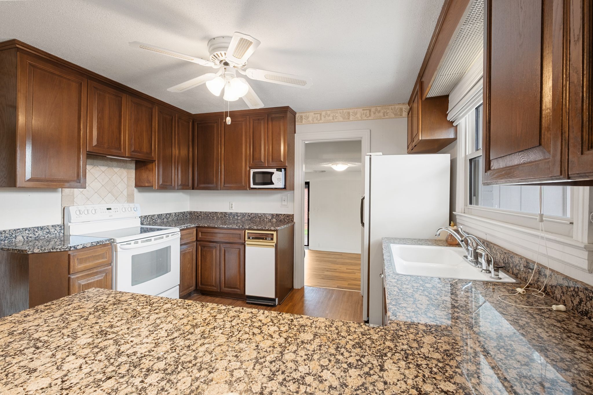 2451 Cabin Hill Rd