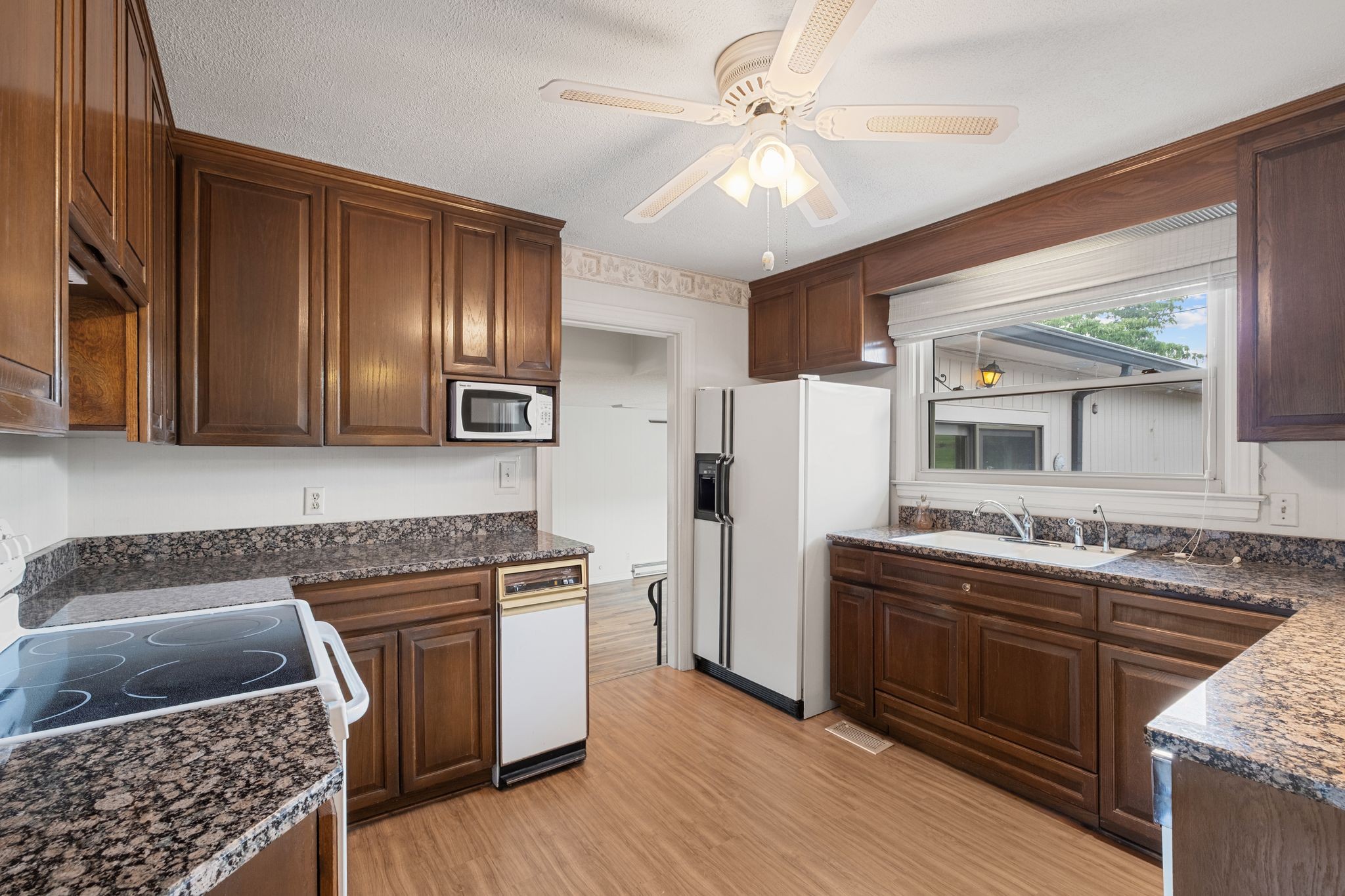 2451 Cabin Hill Rd