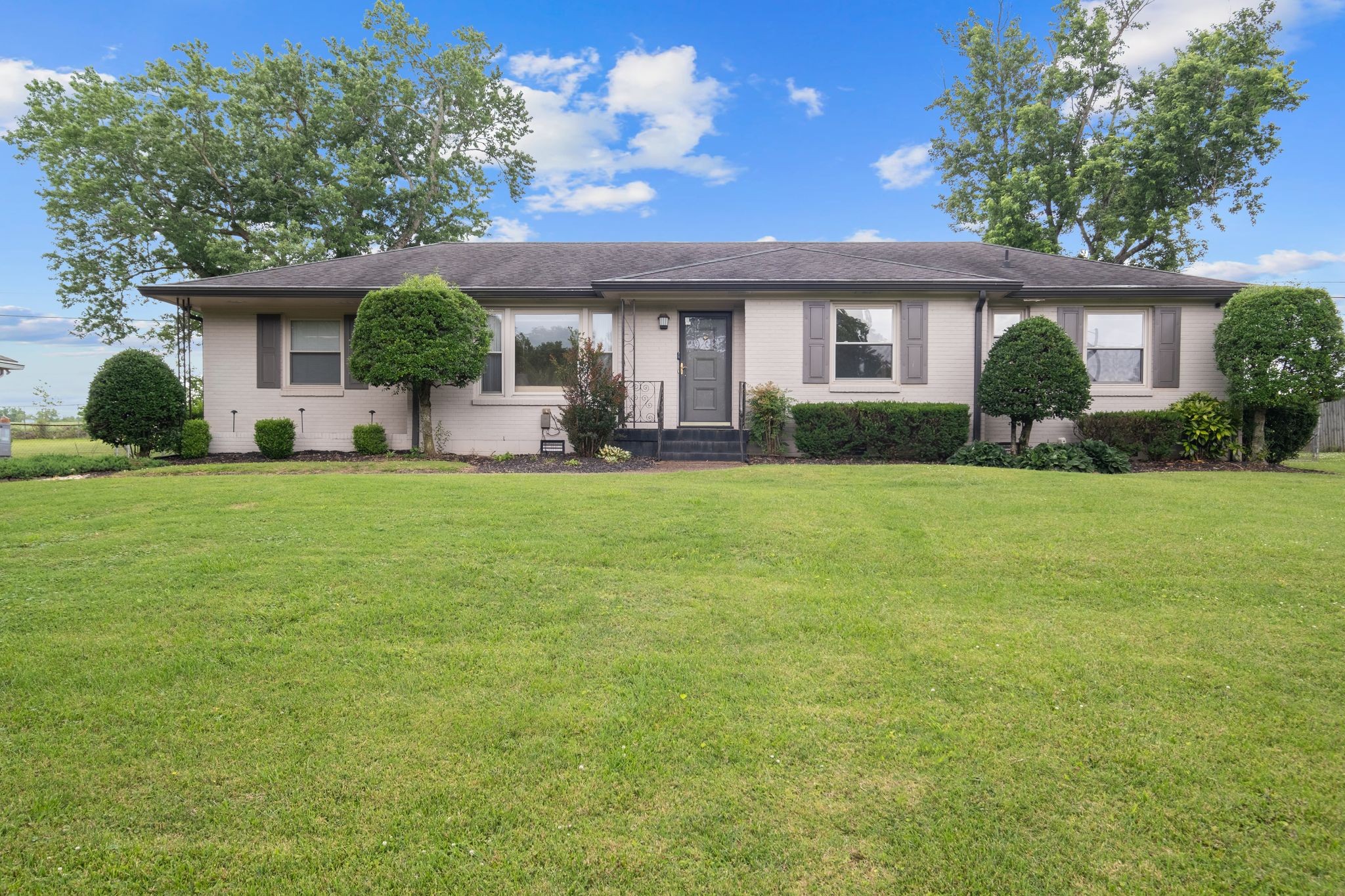 2451 Cabin Hill Rd