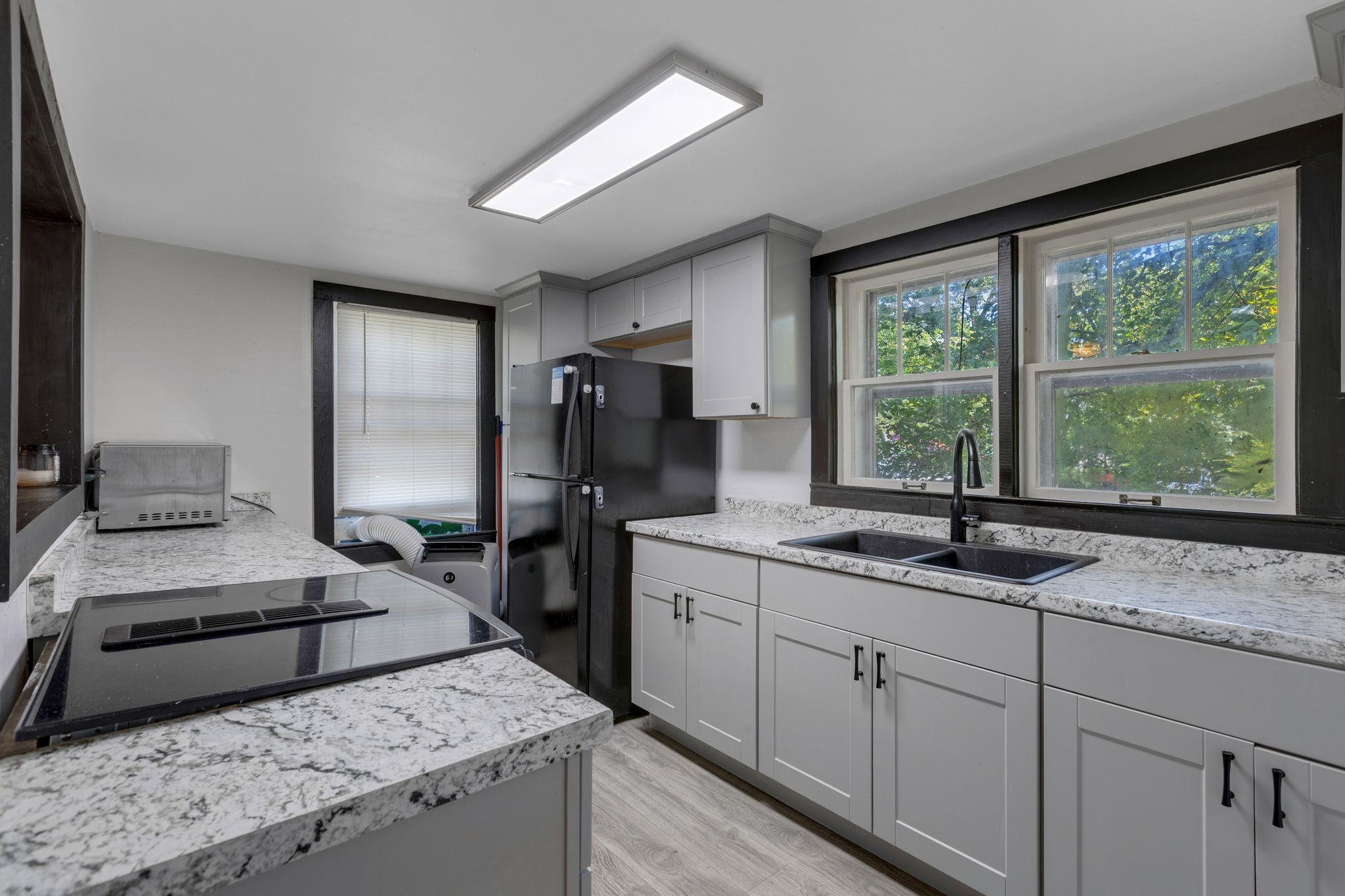 412 Mooresville Pike