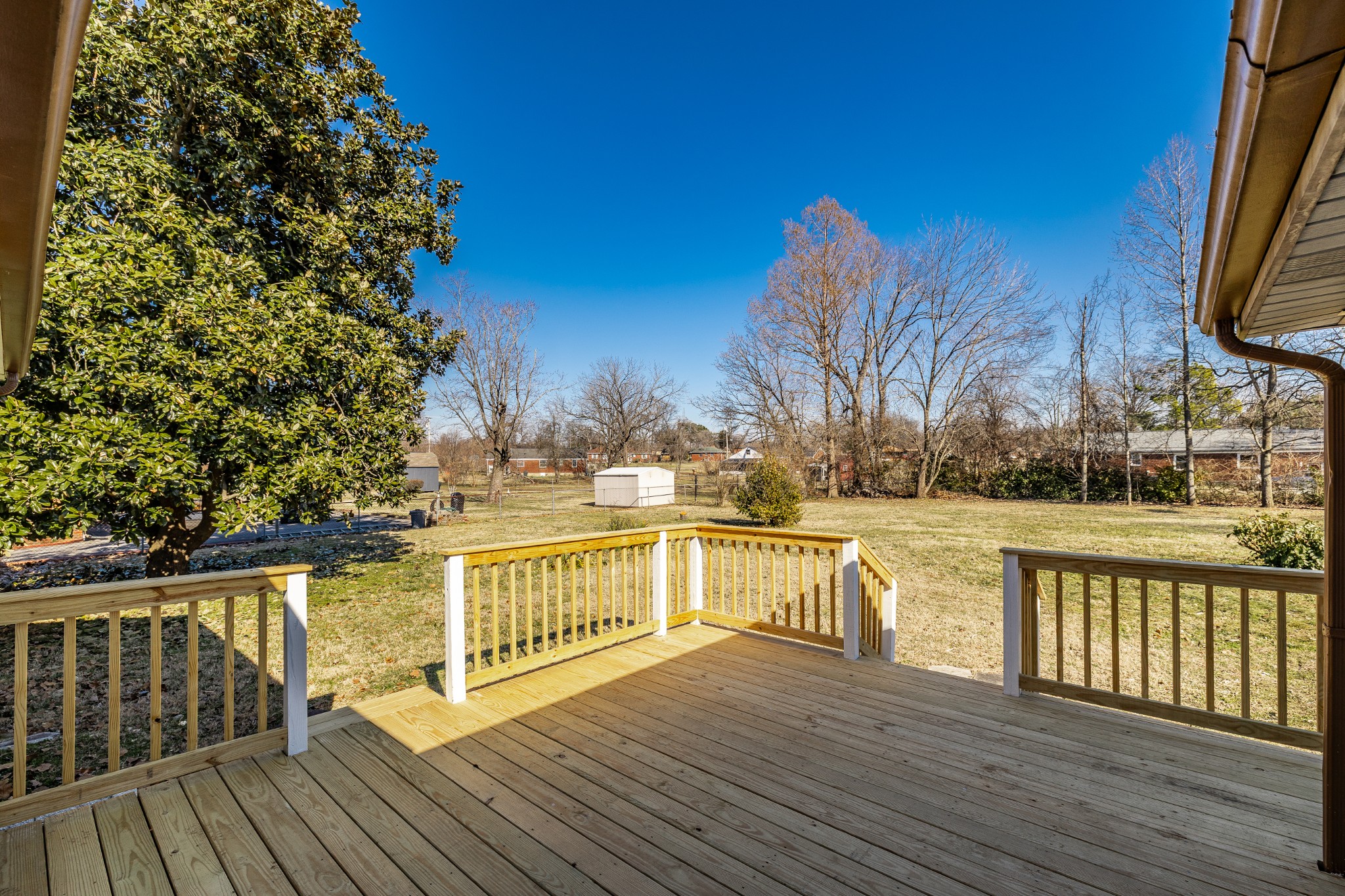 2936 Lyndale Dr