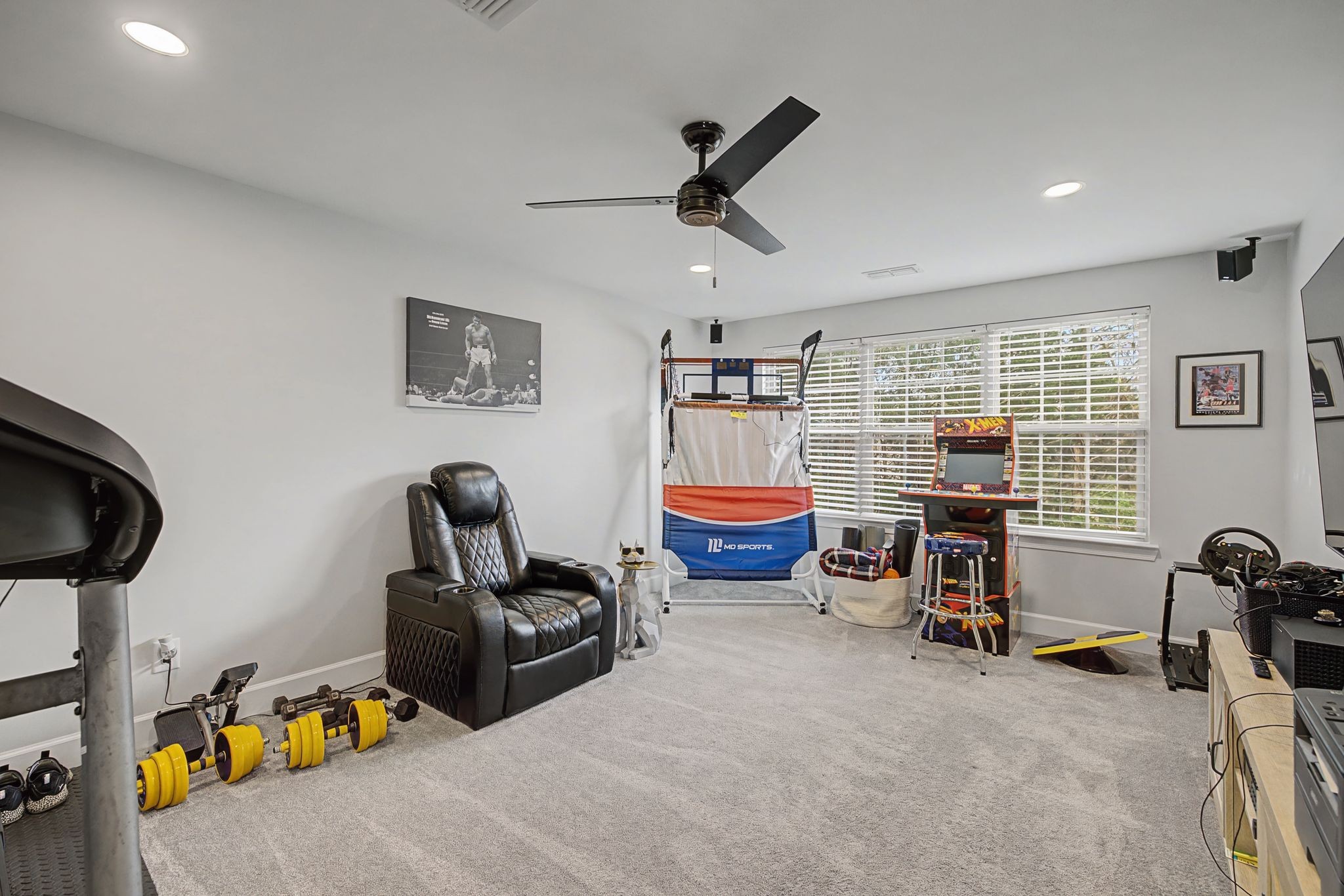 317 Whitman Ct