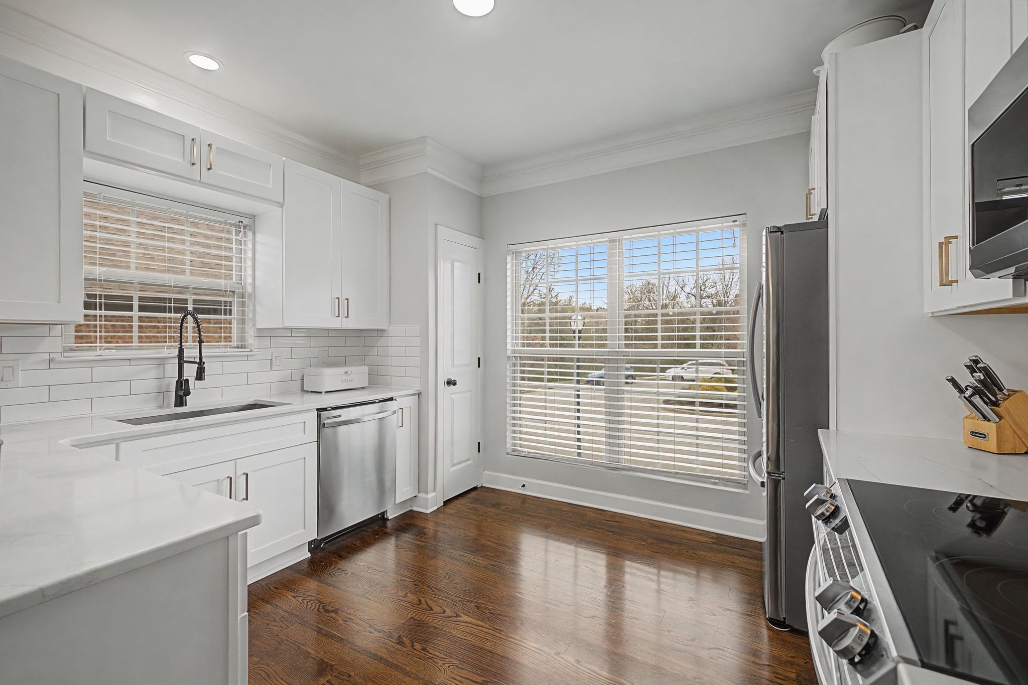317 Whitman Ct