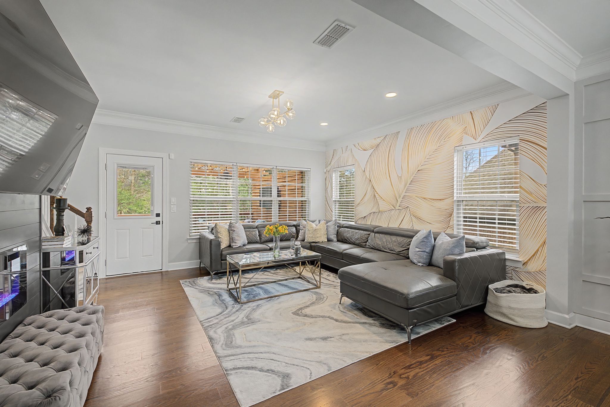 317 Whitman Ct