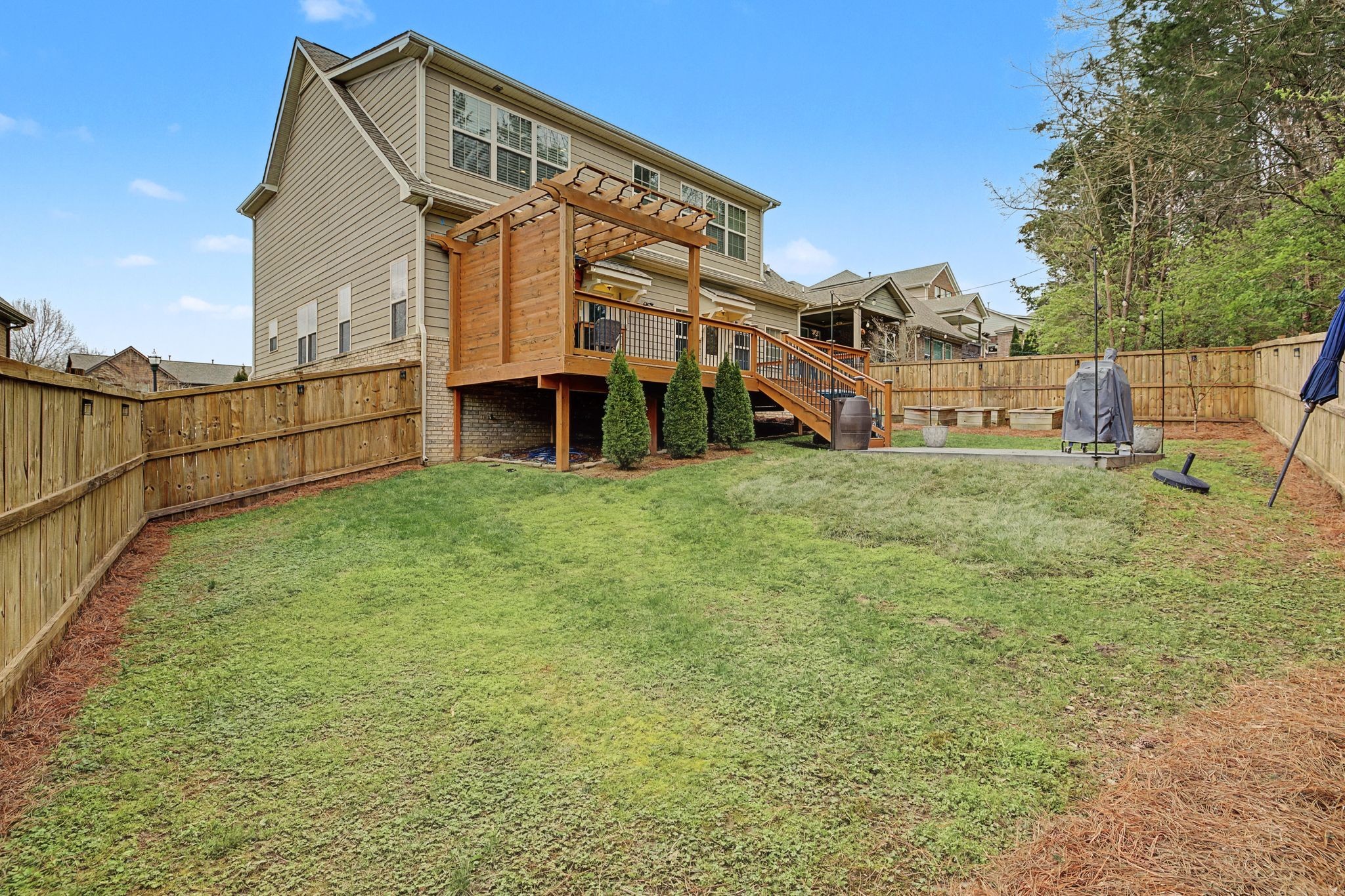 317 Whitman Ct