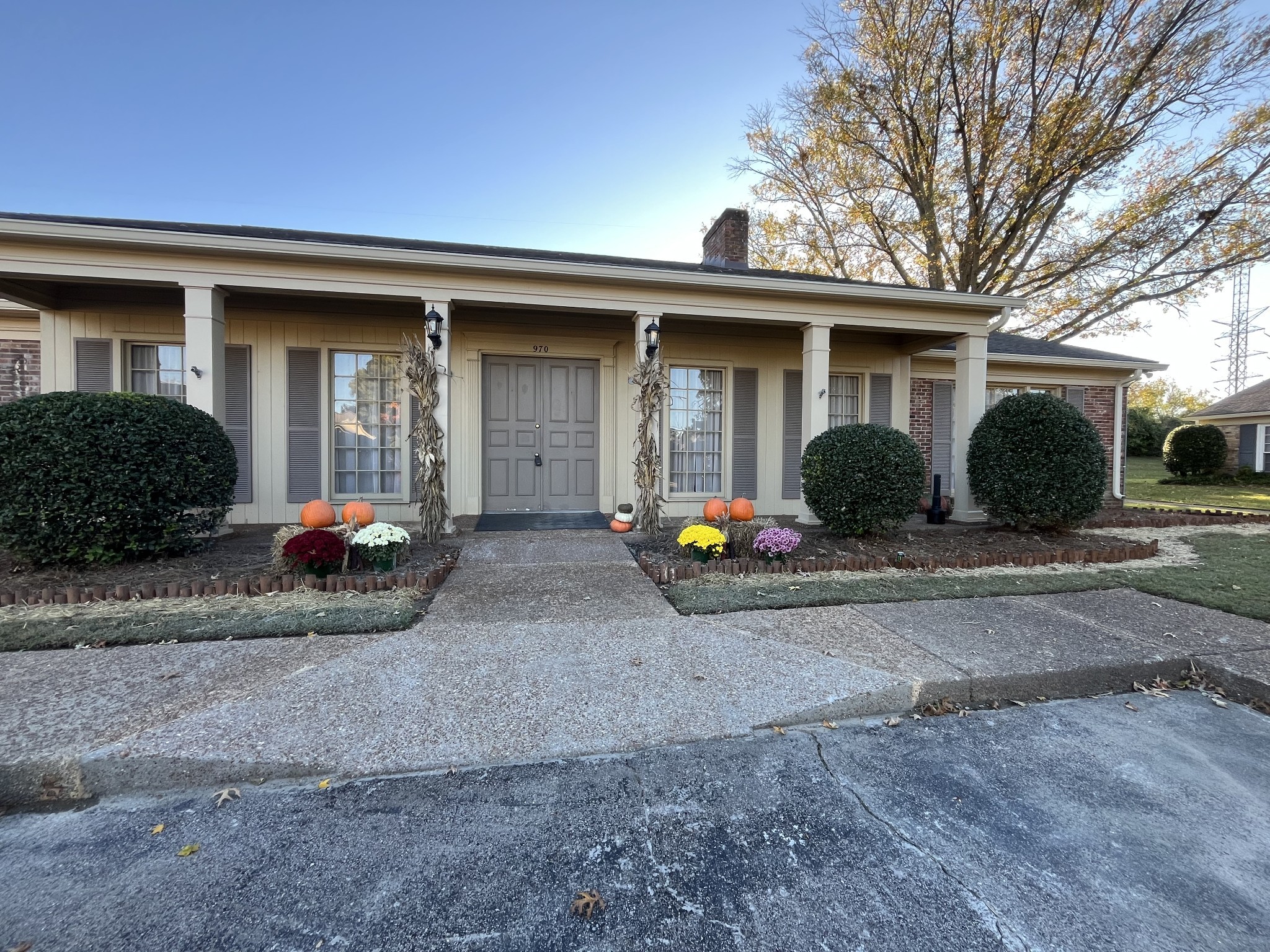 1058 Todd Preis Dr
