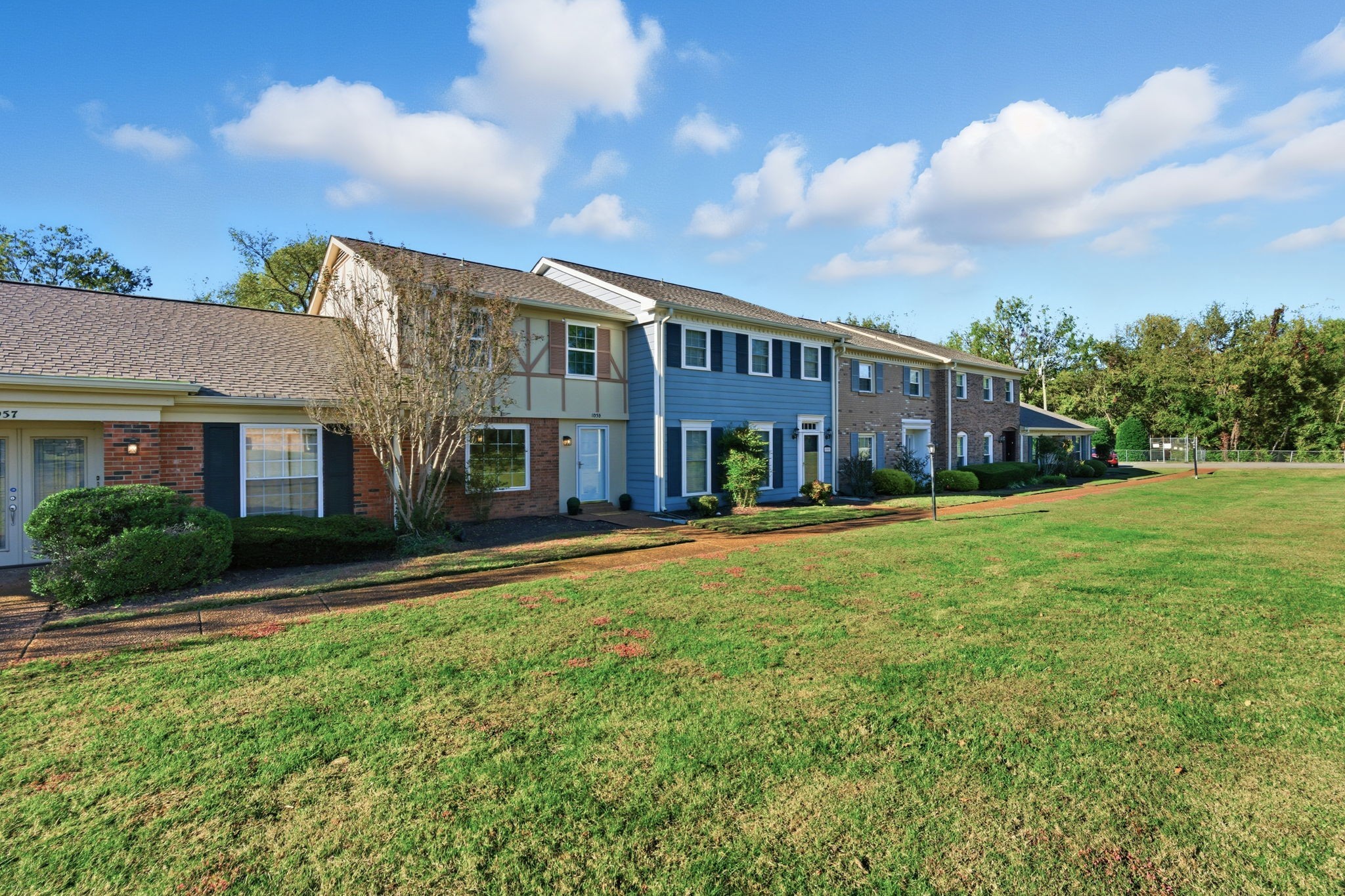 1058 Todd Preis Dr