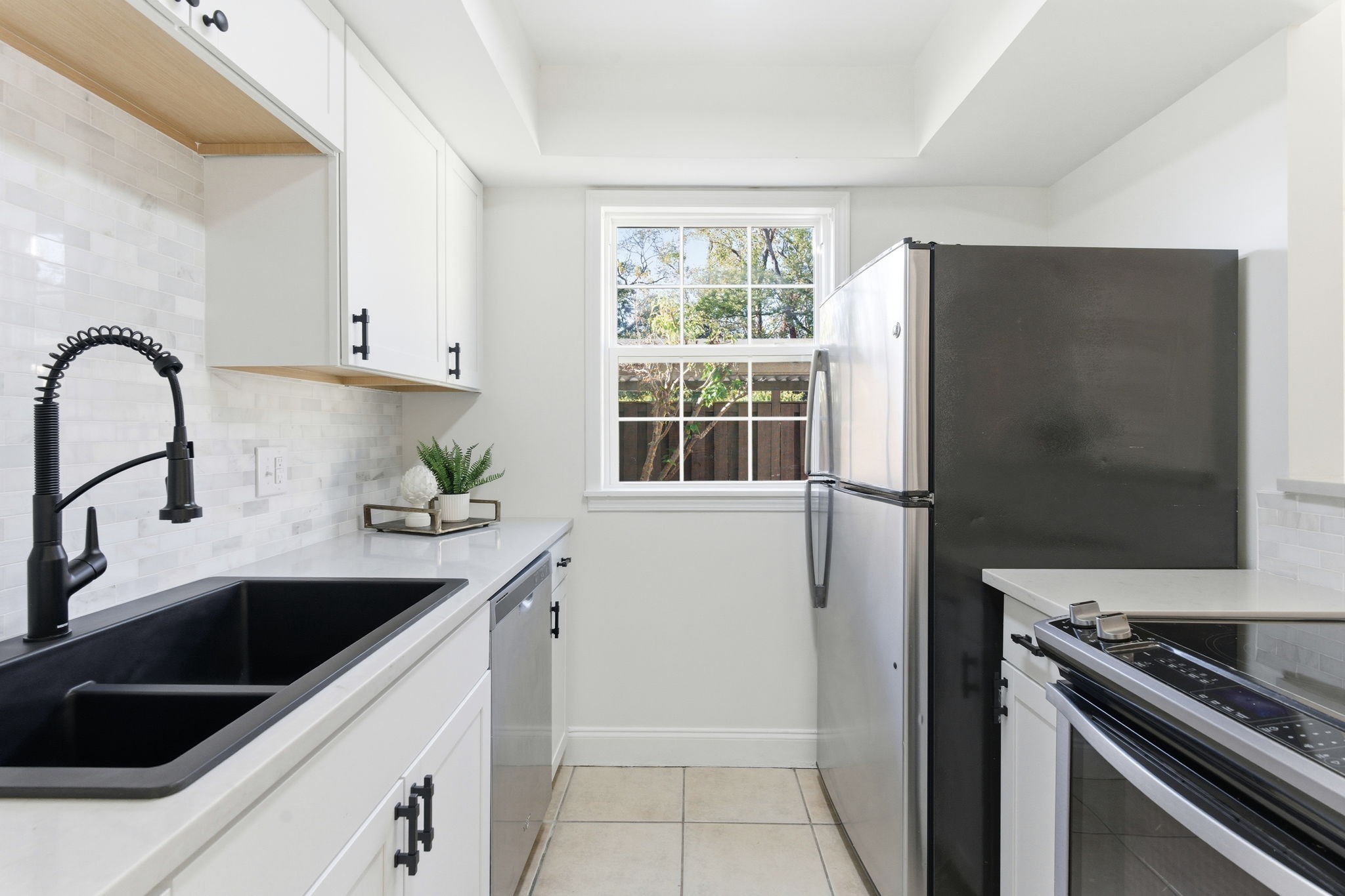 1058 Todd Preis Dr