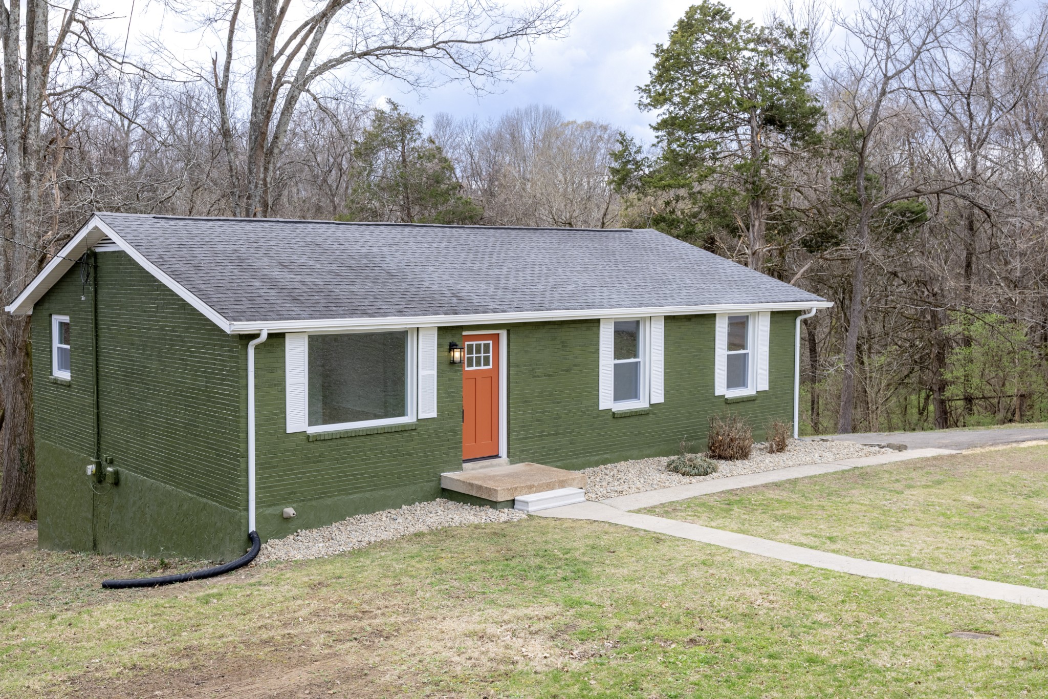75 Dallas Dr