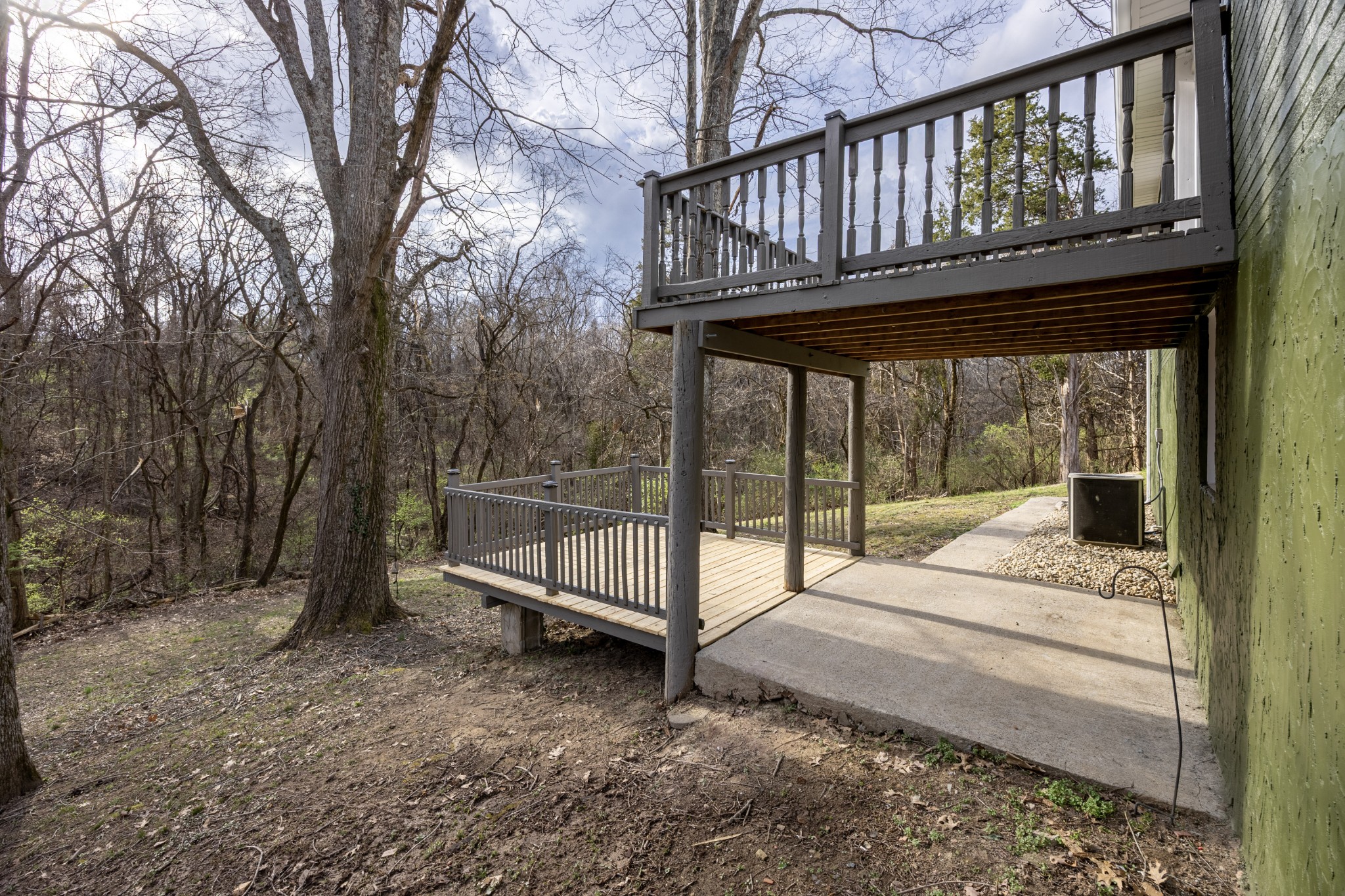 75 Dallas Dr