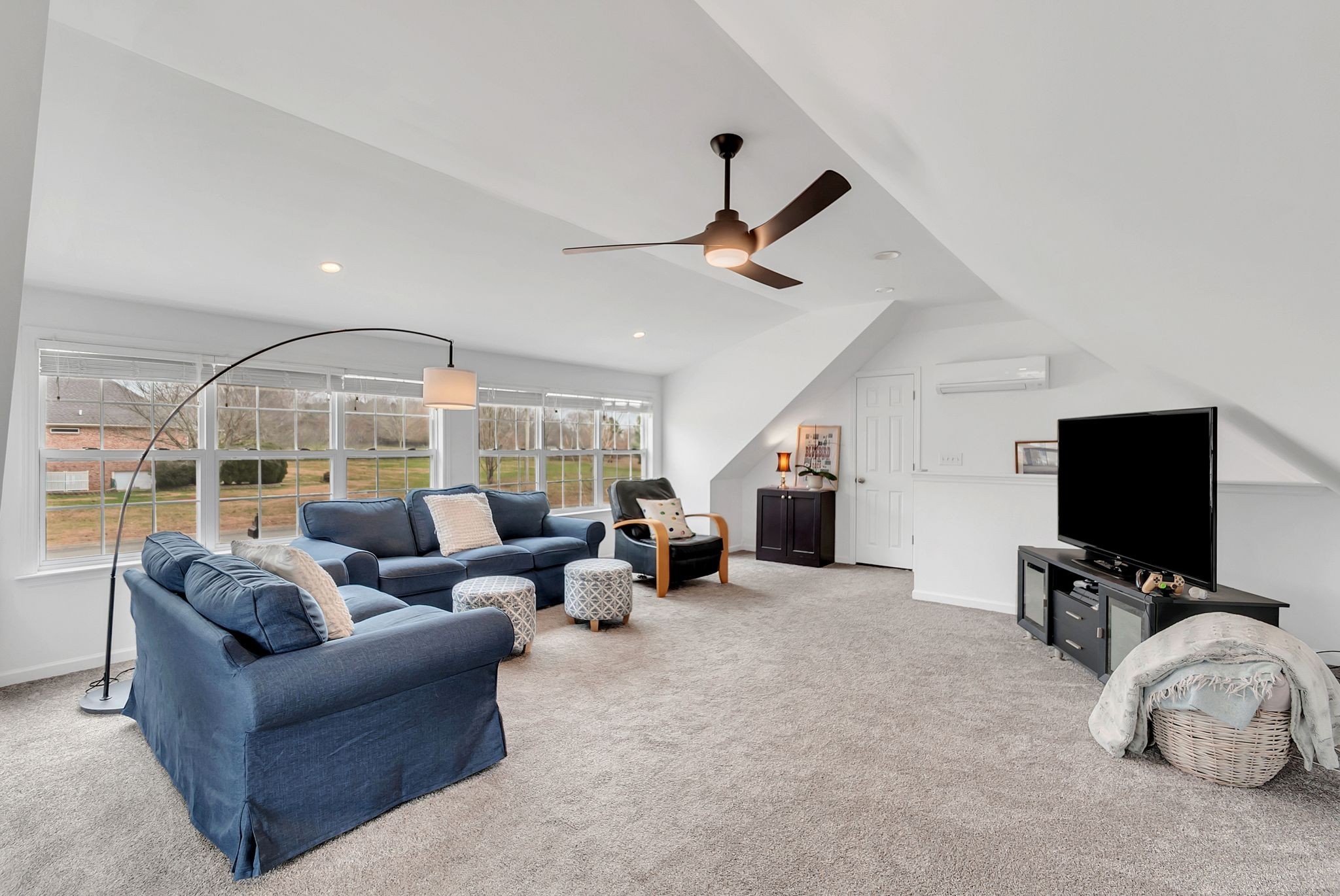1960 Lasea Rd