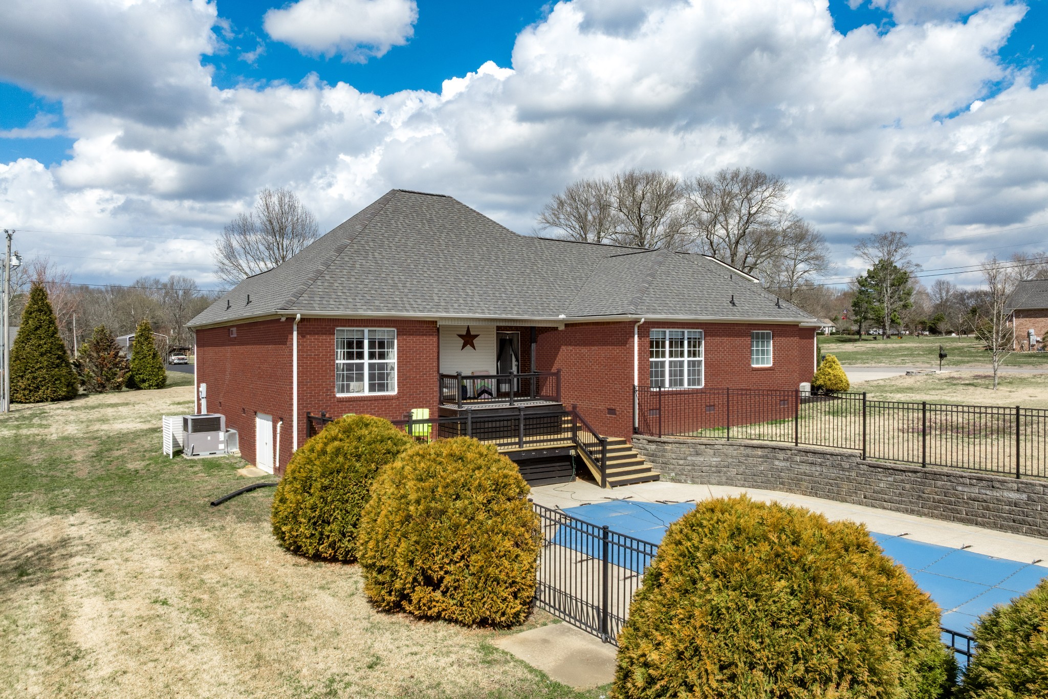 1960 Lasea Rd