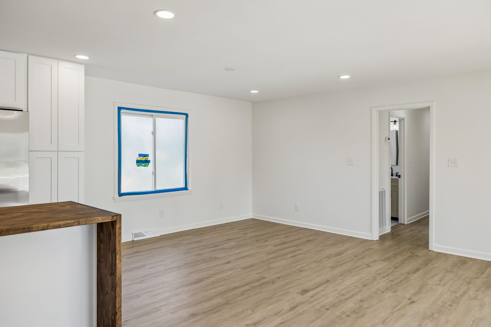6009 Hays Dr