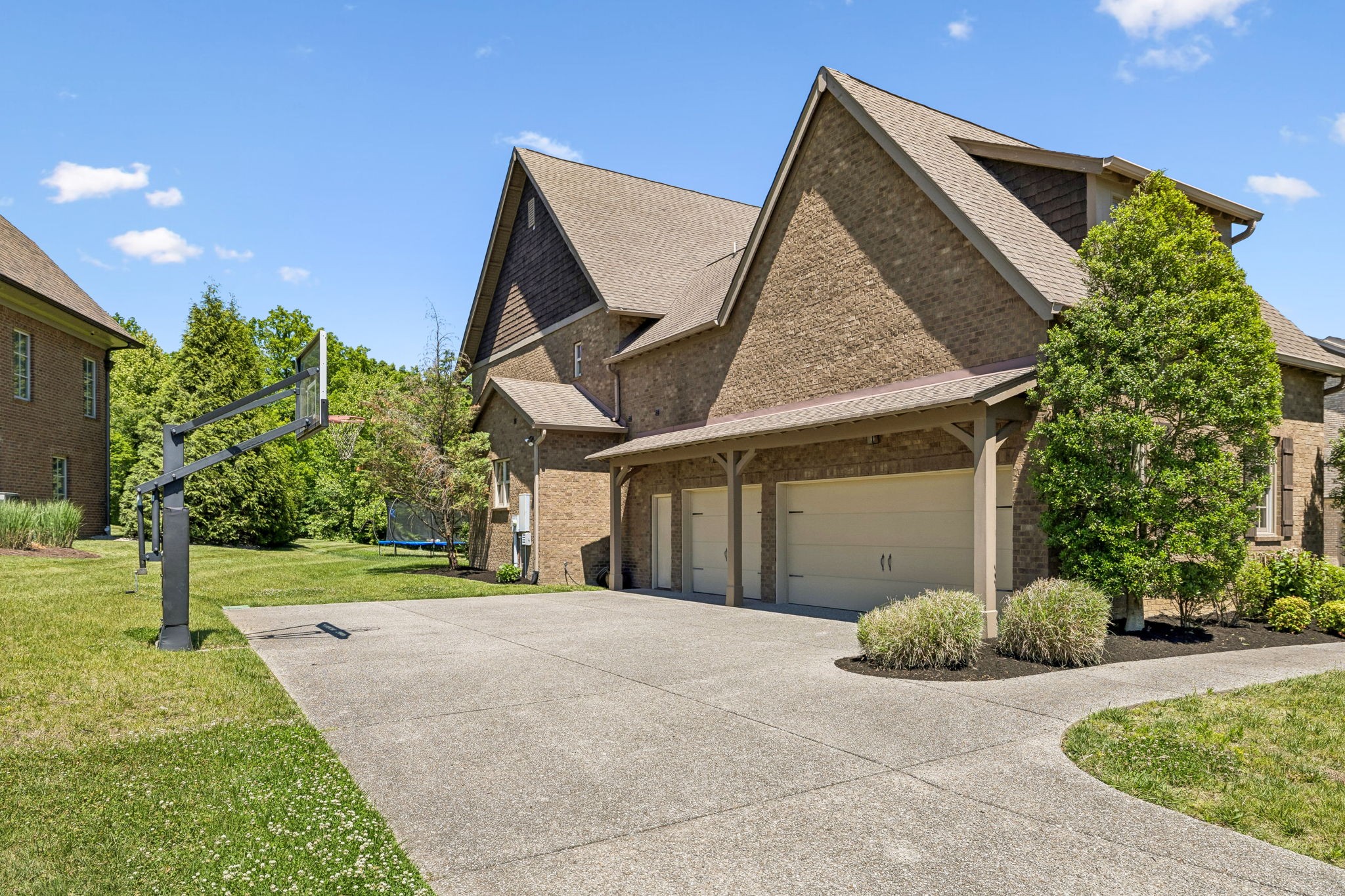 3452 Stagecoach Dr
