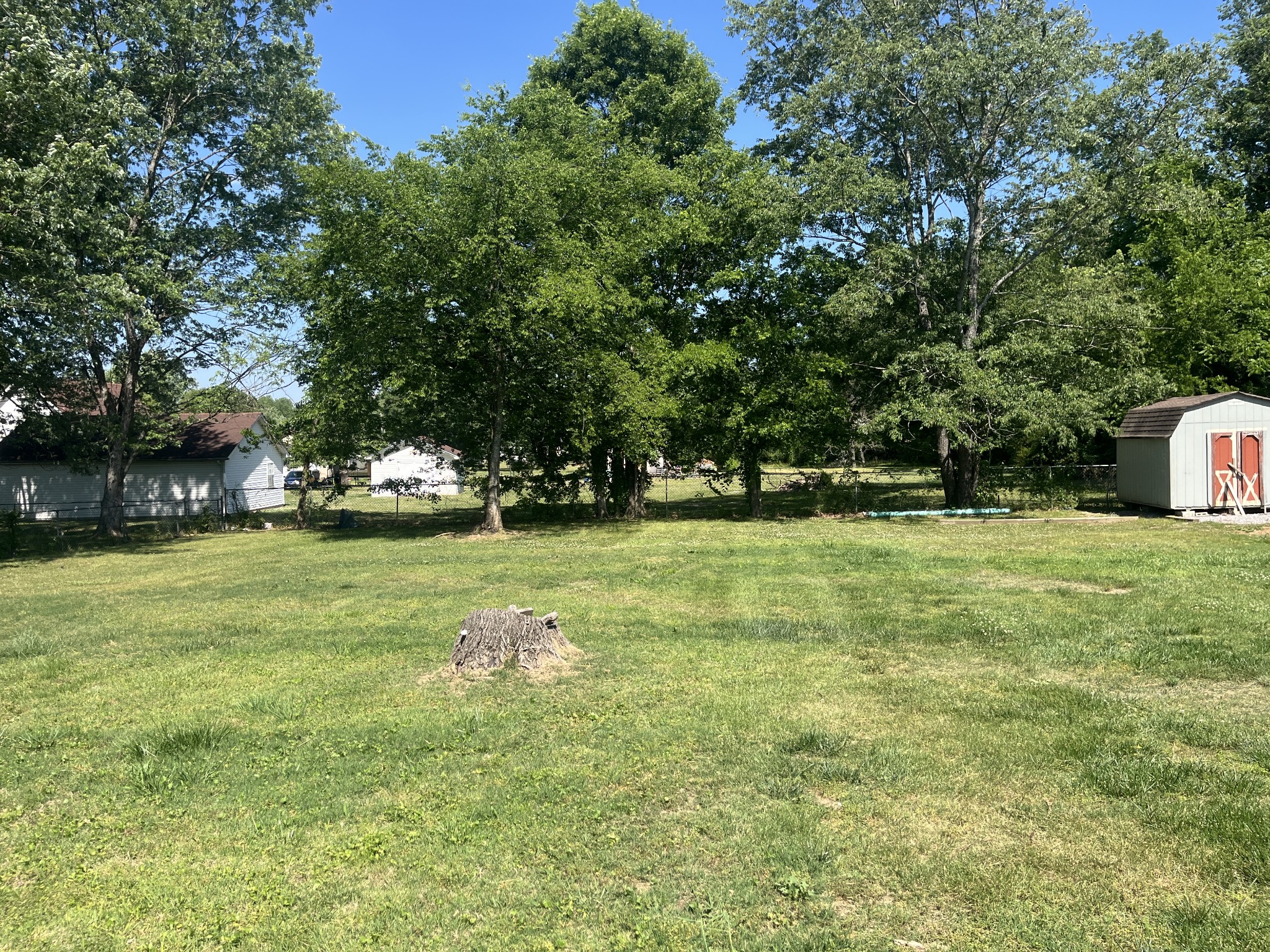 5833 Seminary Rd