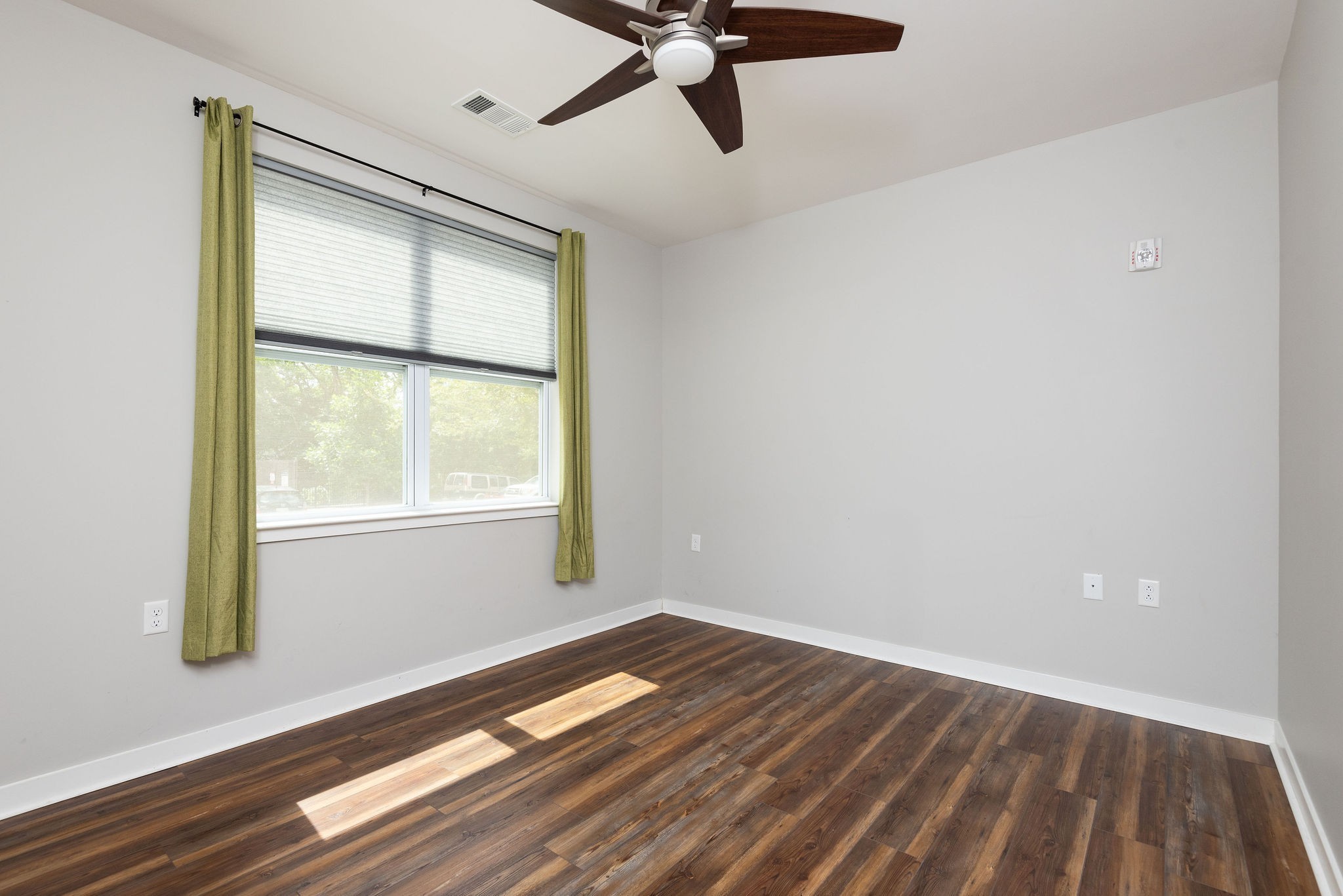 1122 Litton Ave Unit: 110