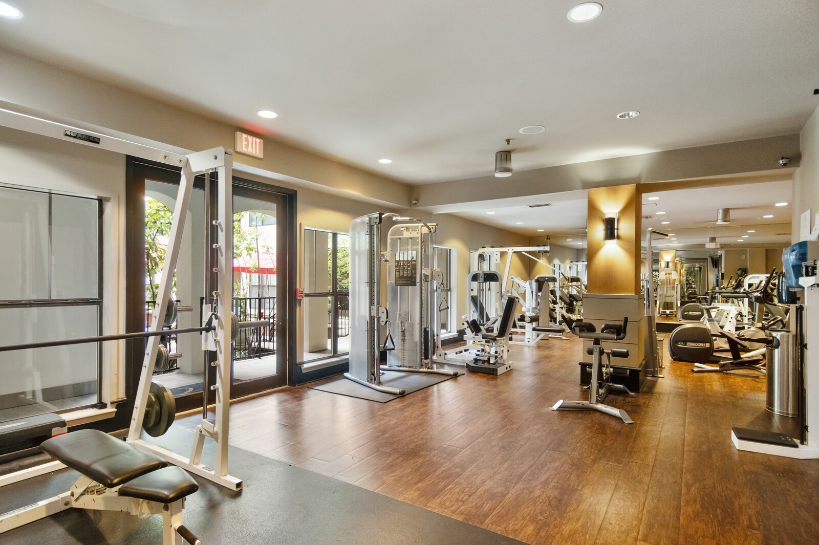 1803 Broadway Unit: 318
