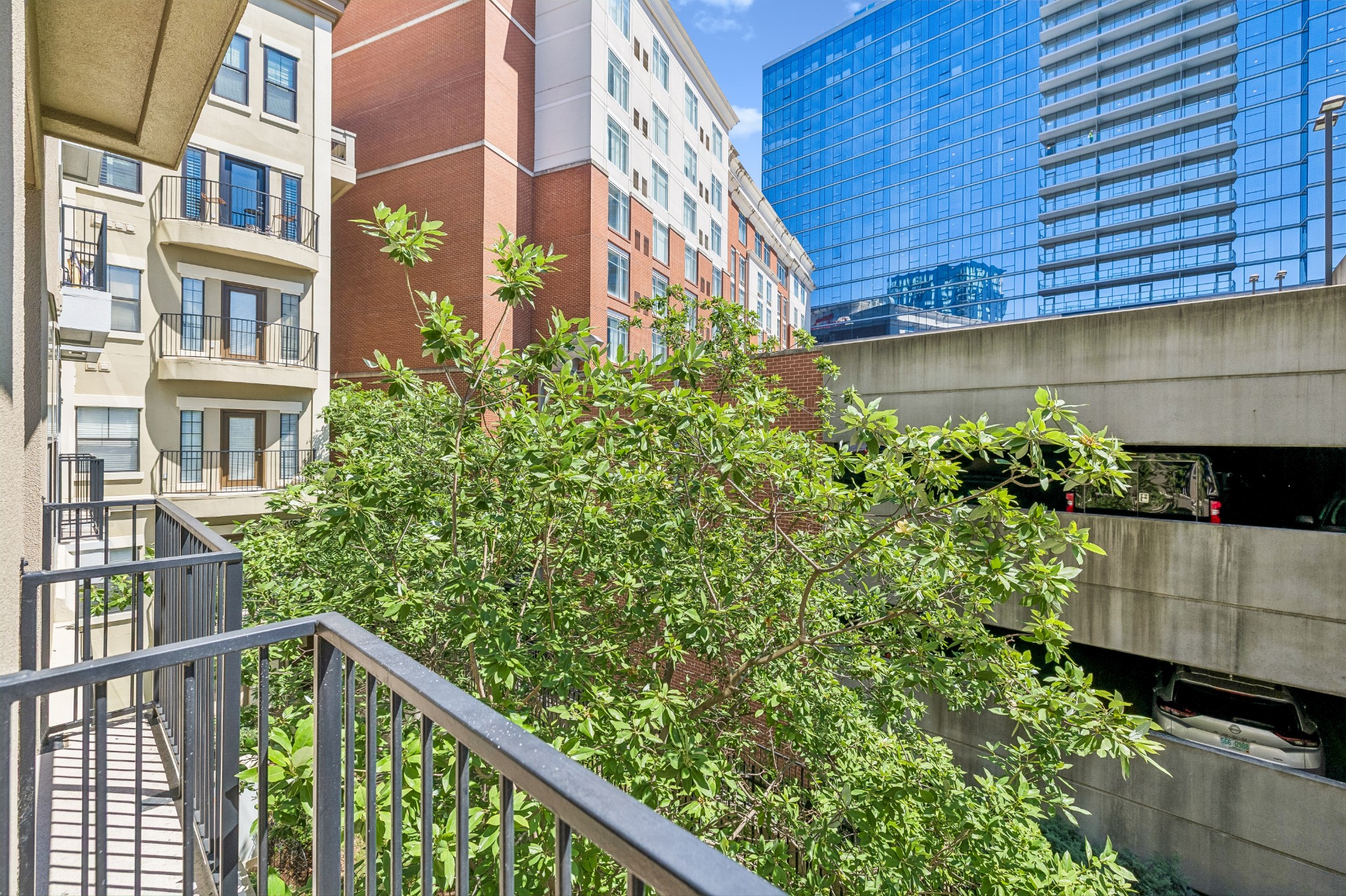 1803 Broadway Unit: 318