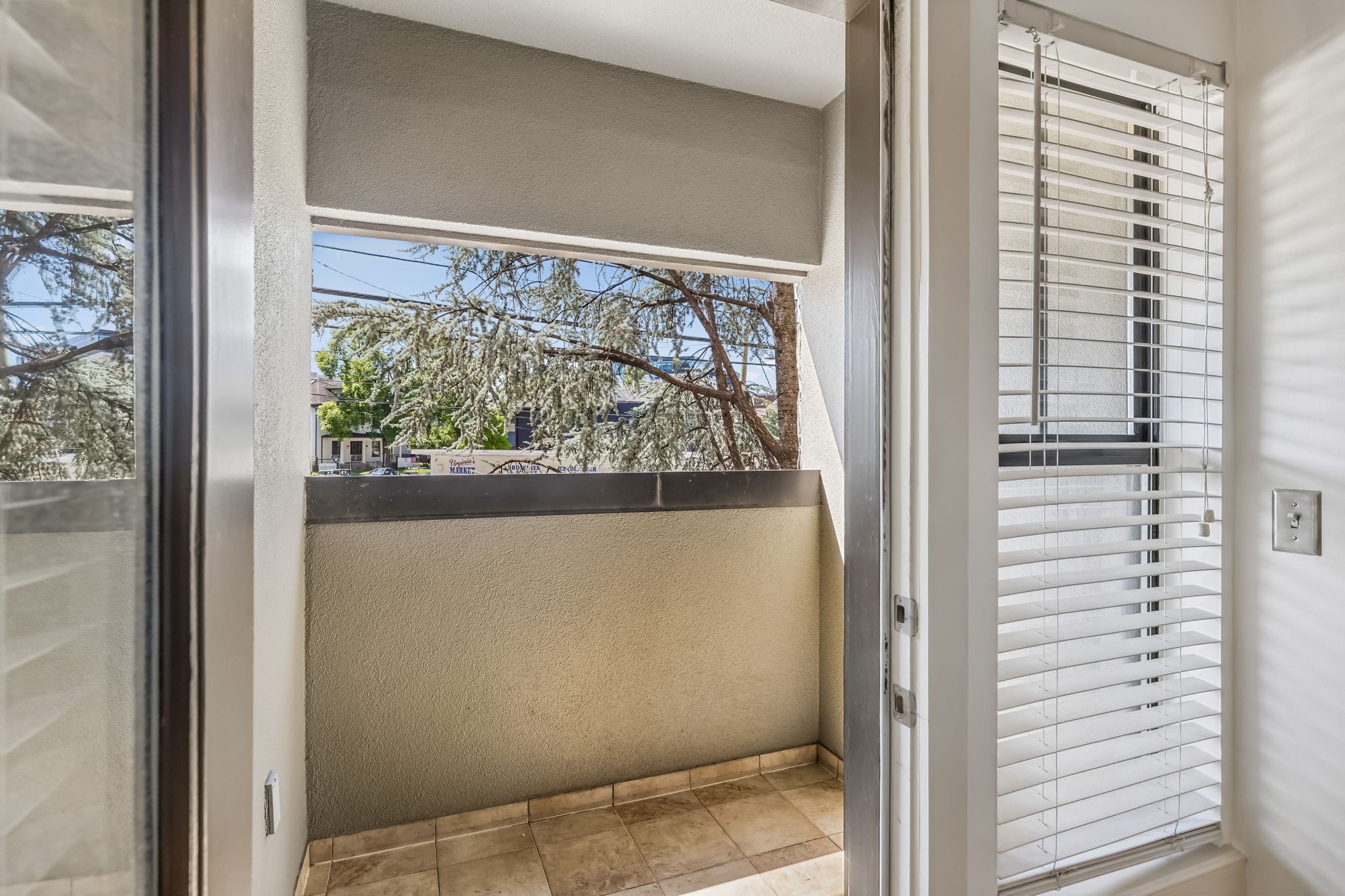 1803 Broadway Unit: 226