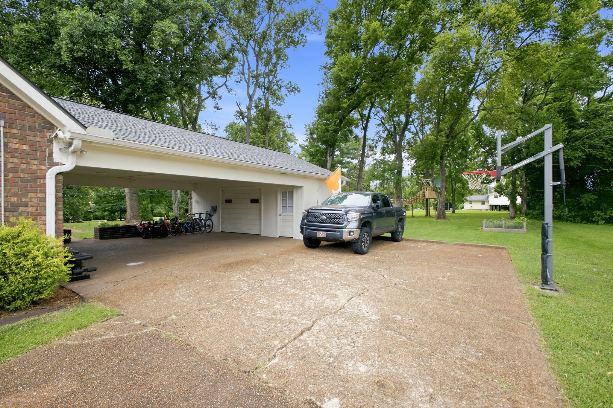 1307 Haber Dr